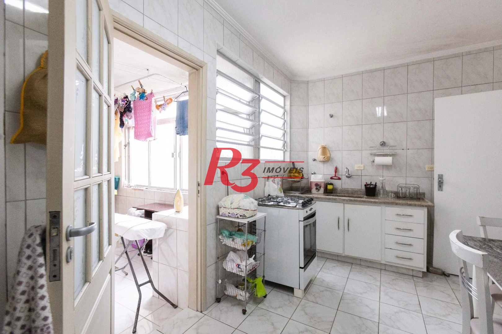 Apartamento com 2 dormitórios à venda, 88 m² por R$ 550.000,00 - Boqueirão - Santos/SP
