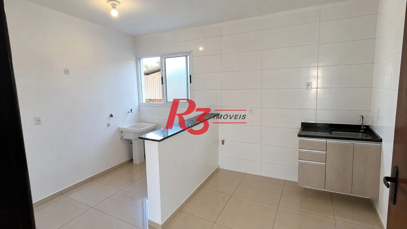 Village com 2 dormitórios à venda, 100 m² por R$ 530.000,00 - Encruzilhada - Santos/SP
