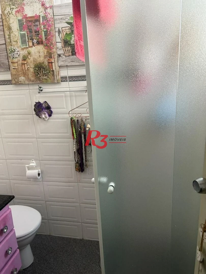 Apartamento com 2 dormitórios à venda, 85 m² por R$ 680.000,00 - Gonzaga - Santos/SP