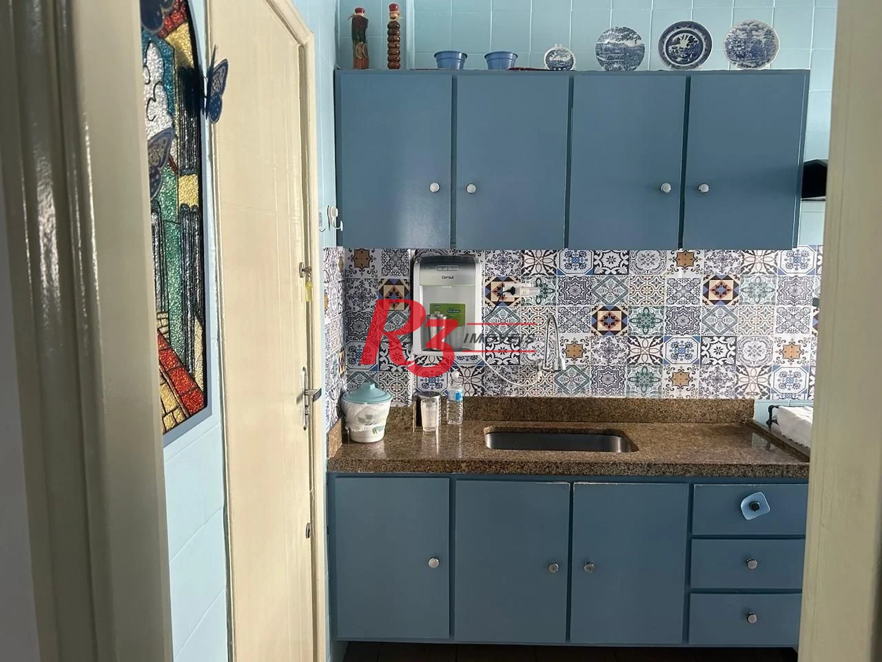 Apartamento com 2 dormitórios à venda, 85 m² por R$ 680.000,00 - Gonzaga - Santos/SP