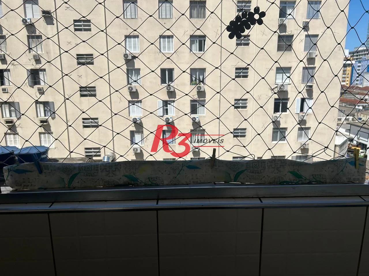Apartamento com 2 dormitórios à venda, 85 m² por R$ 680.000,00 - Gonzaga - Santos/SP