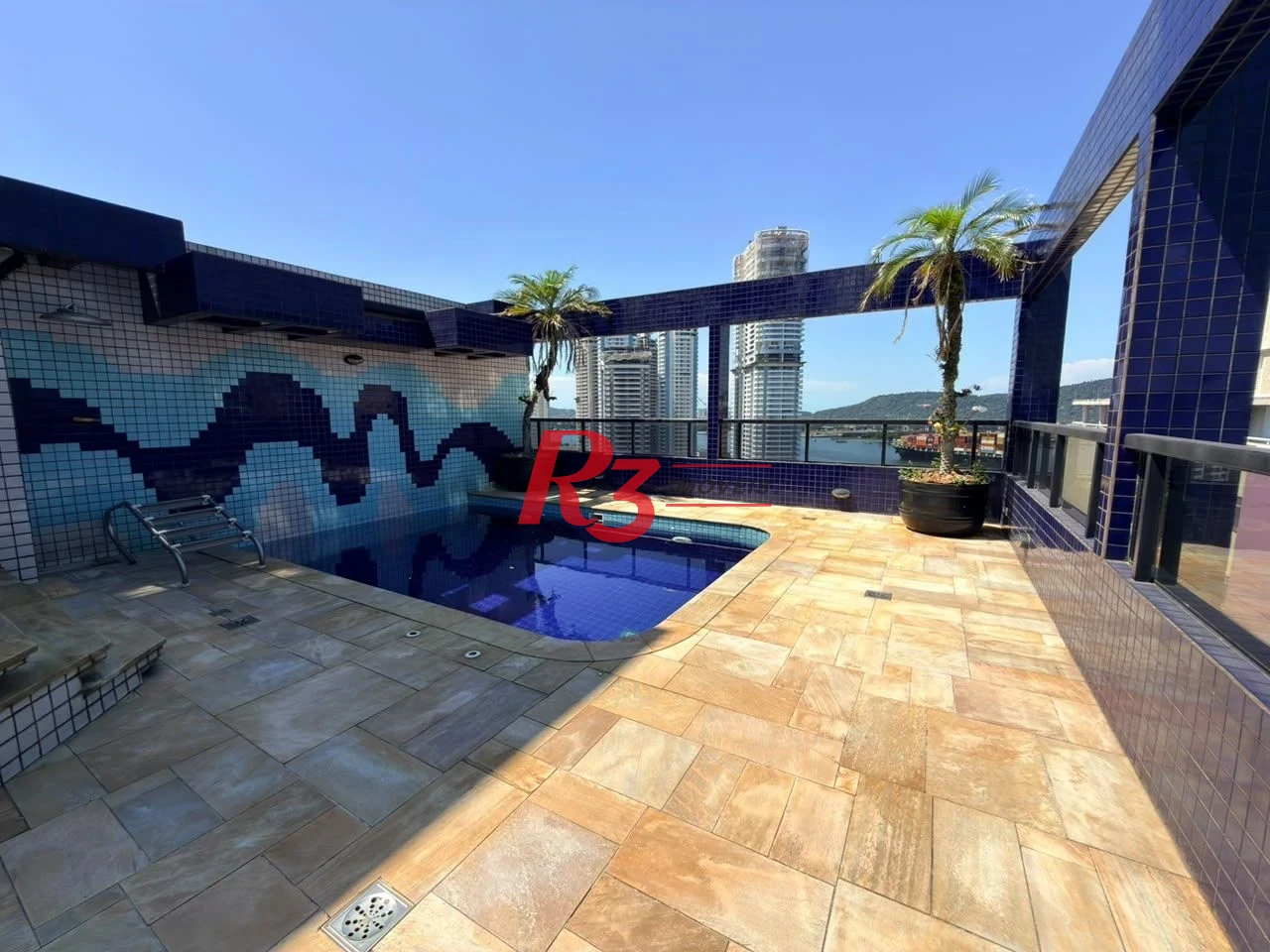 Cobertura com 3 dormitórios à venda, 400 m² por R$ 6.200.000,00 - Ponta da Praia - Santos/SP