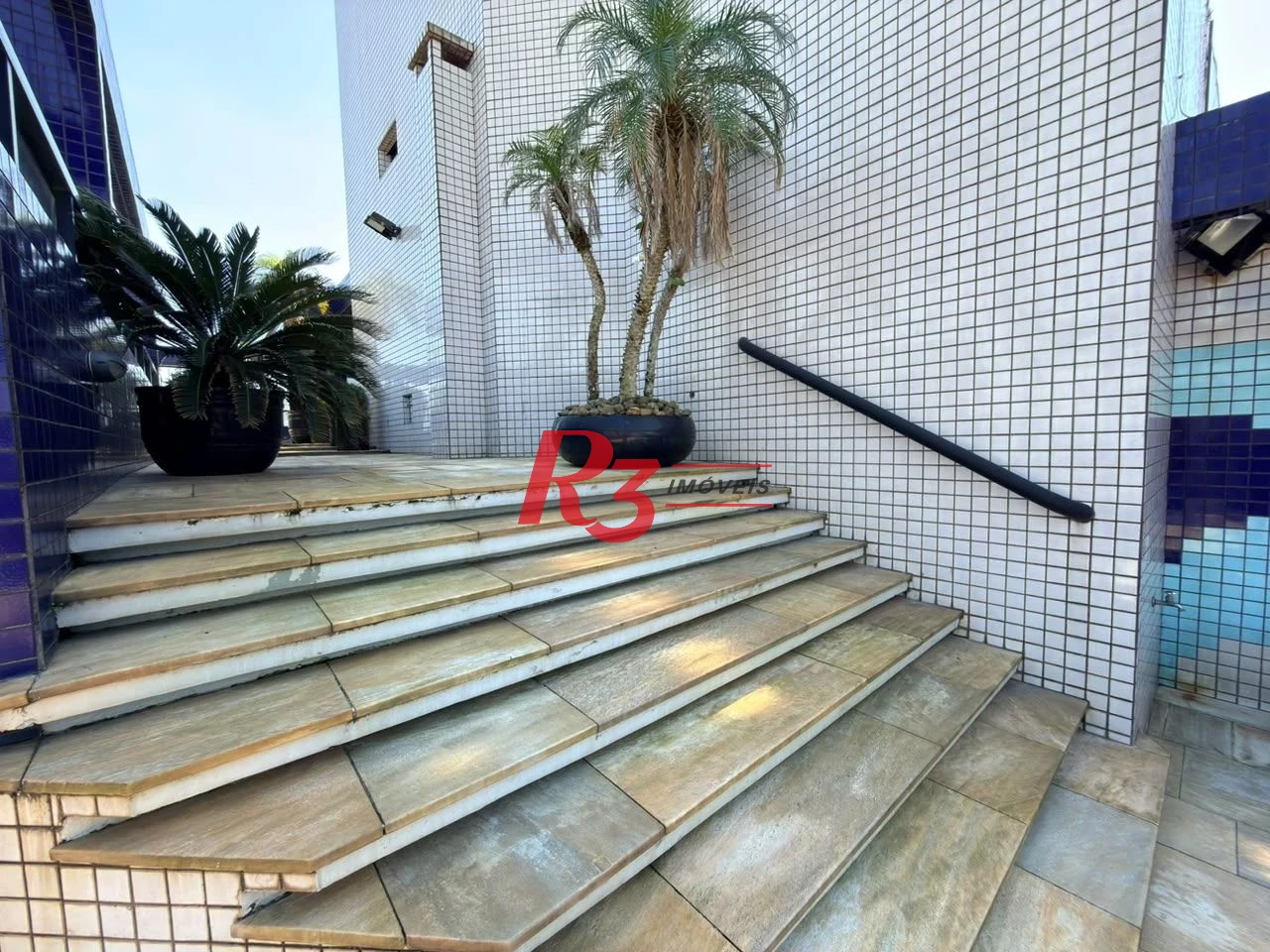 Cobertura com 3 dormitórios à venda, 400 m² por R$ 6.200.000,00 - Ponta da Praia - Santos/SP