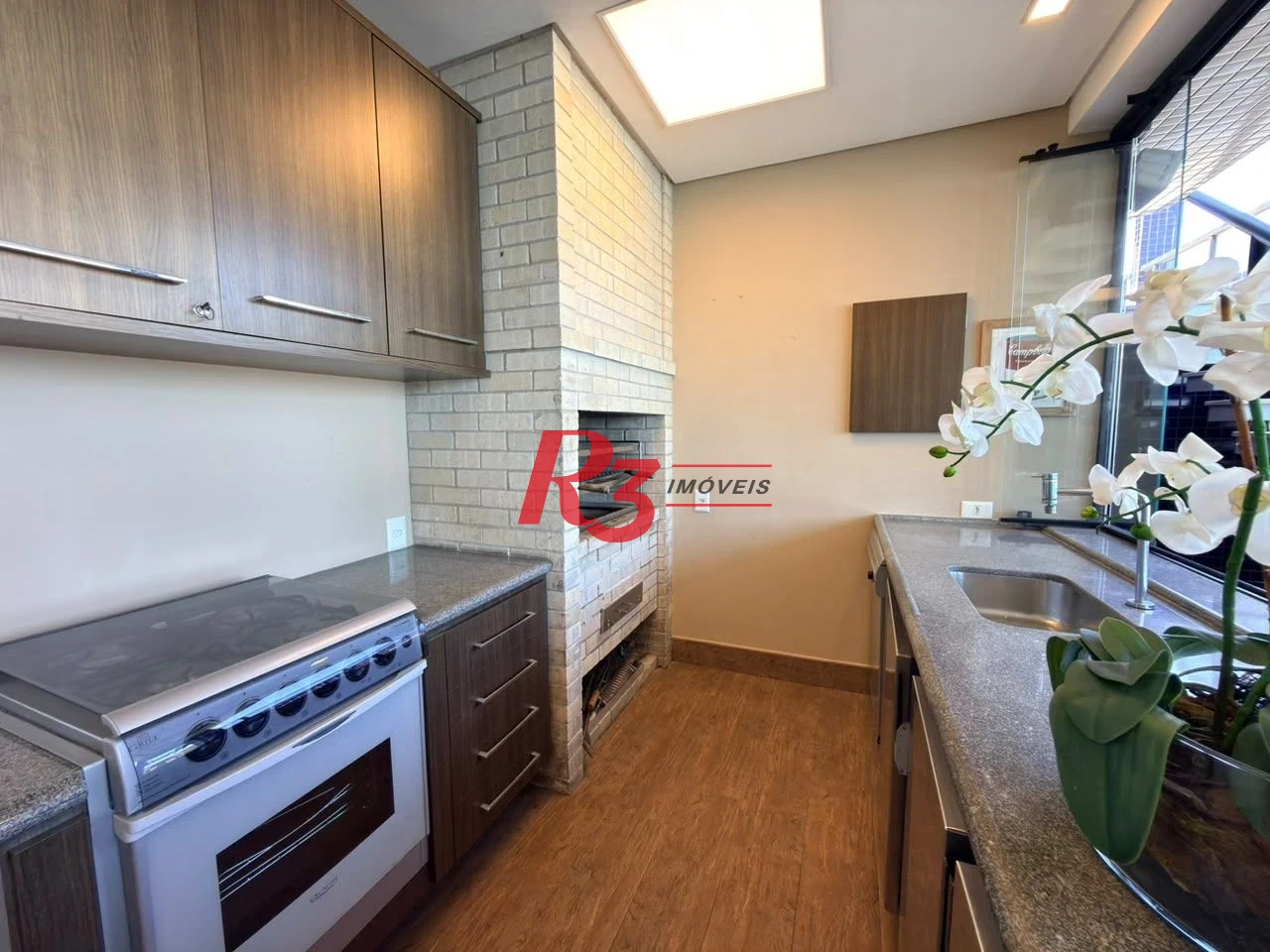 Cobertura com 3 dormitórios à venda, 400 m² por R$ 6.200.000,00 - Ponta da Praia - Santos/SP
