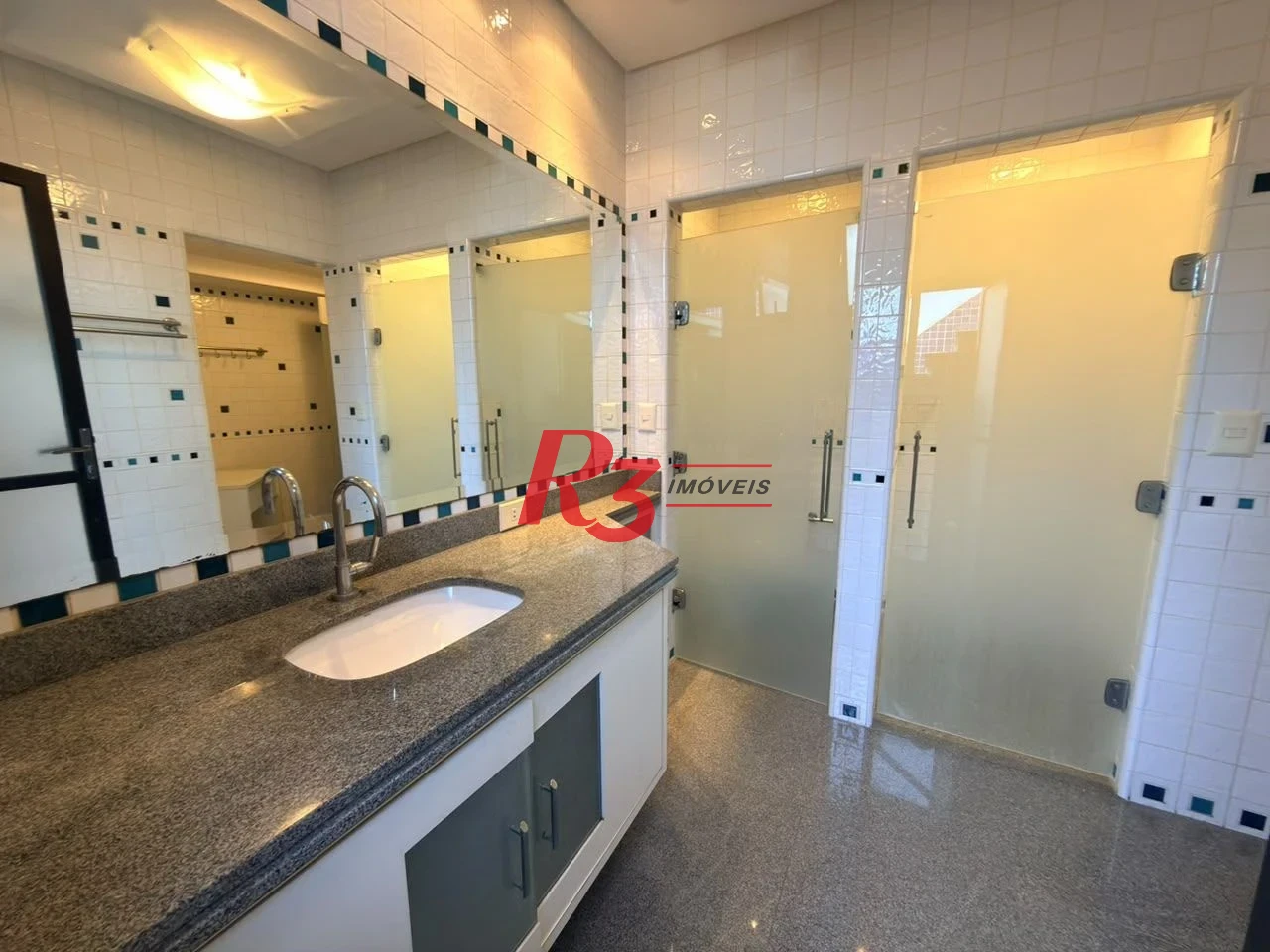 Cobertura com 3 dormitórios à venda, 400 m² por R$ 6.200.000,00 - Ponta da Praia - Santos/SP