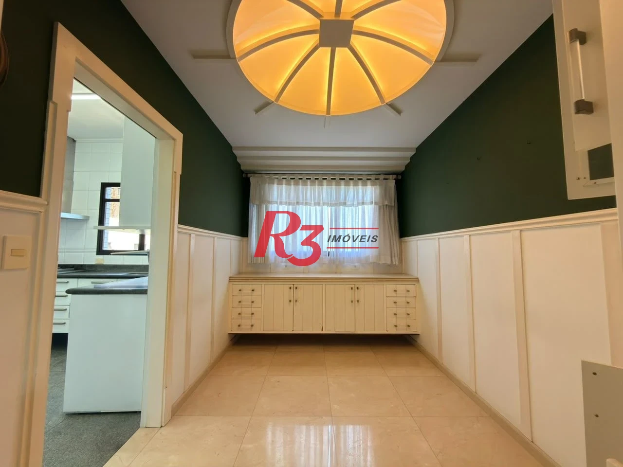 Cobertura com 3 dormitórios à venda, 400 m² por R$ 6.200.000,00 - Ponta da Praia - Santos/SP