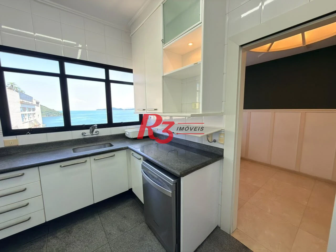 Cobertura com 3 dormitórios à venda, 400 m² por R$ 6.200.000,00 - Ponta da Praia - Santos/SP
