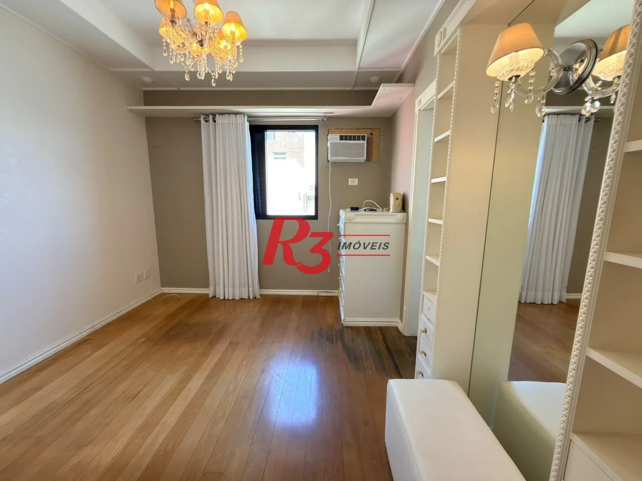 Cobertura com 3 dormitórios à venda, 400 m² por R$ 6.200.000,00 - Ponta da Praia - Santos/SP
