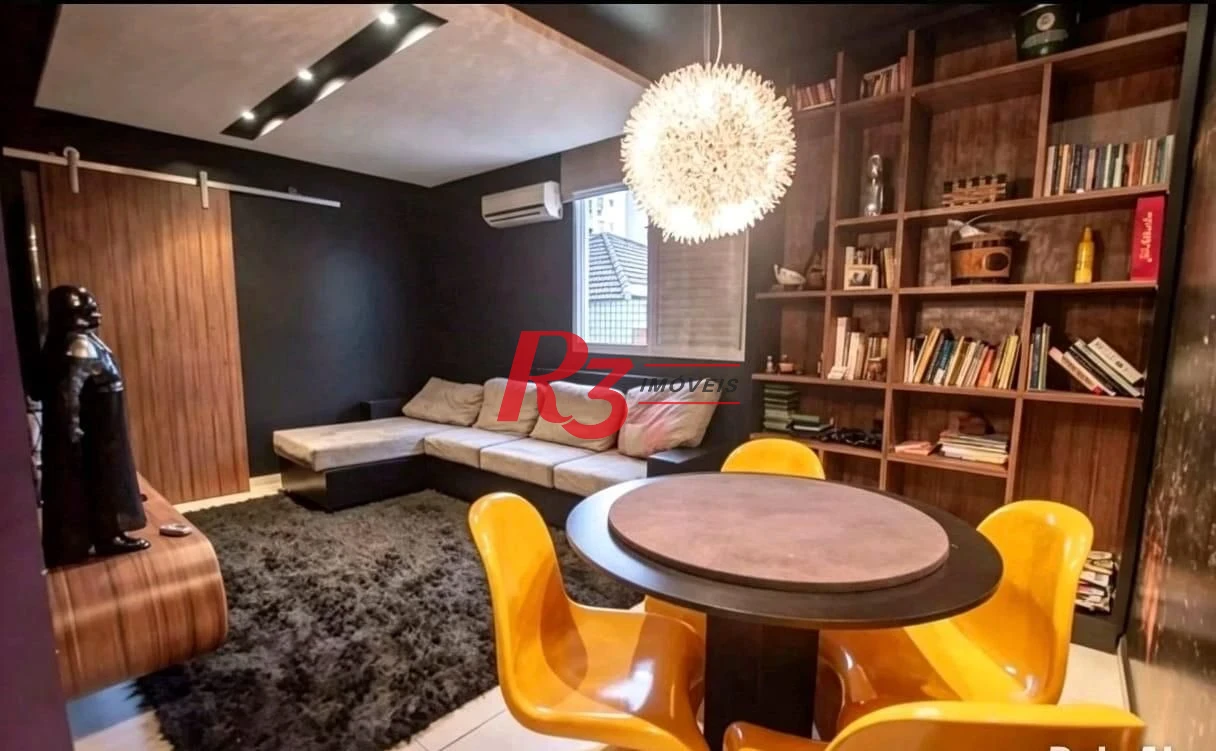 Casa com 4 dormitórios à venda, 150 m² por R$ 1.300.000,00 - Campo Grande - Santos/SP