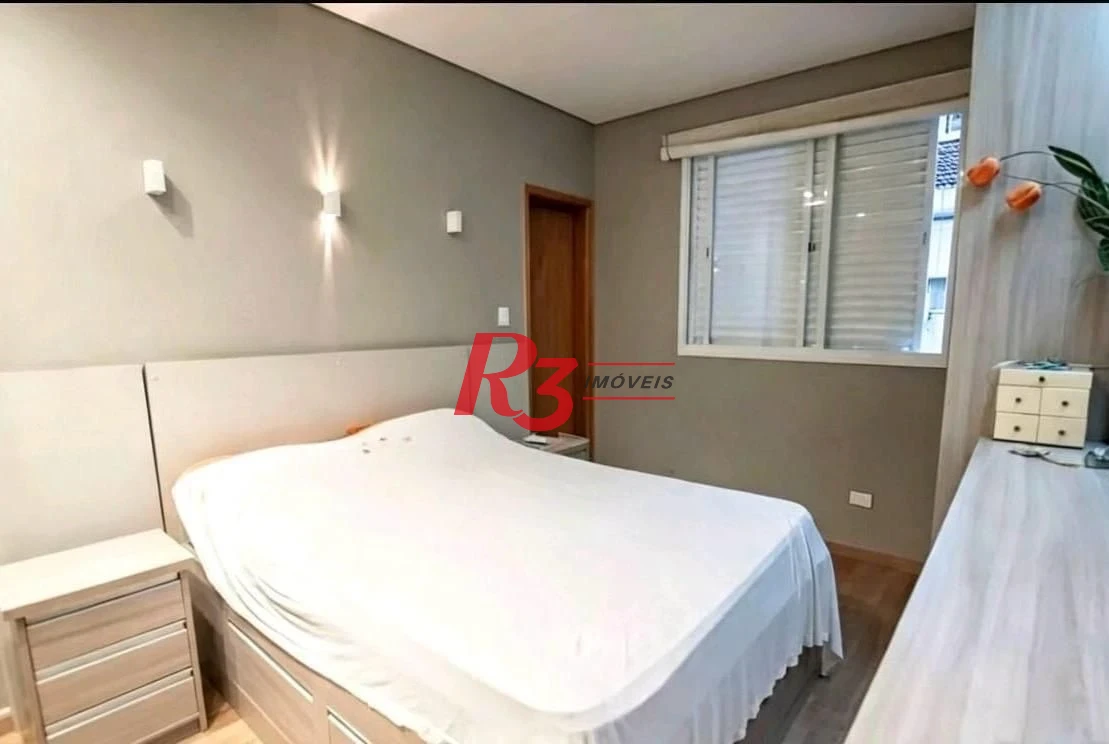 Casa com 4 dormitórios à venda, 150 m² por R$ 1.300.000,00 - Campo Grande - Santos/SP