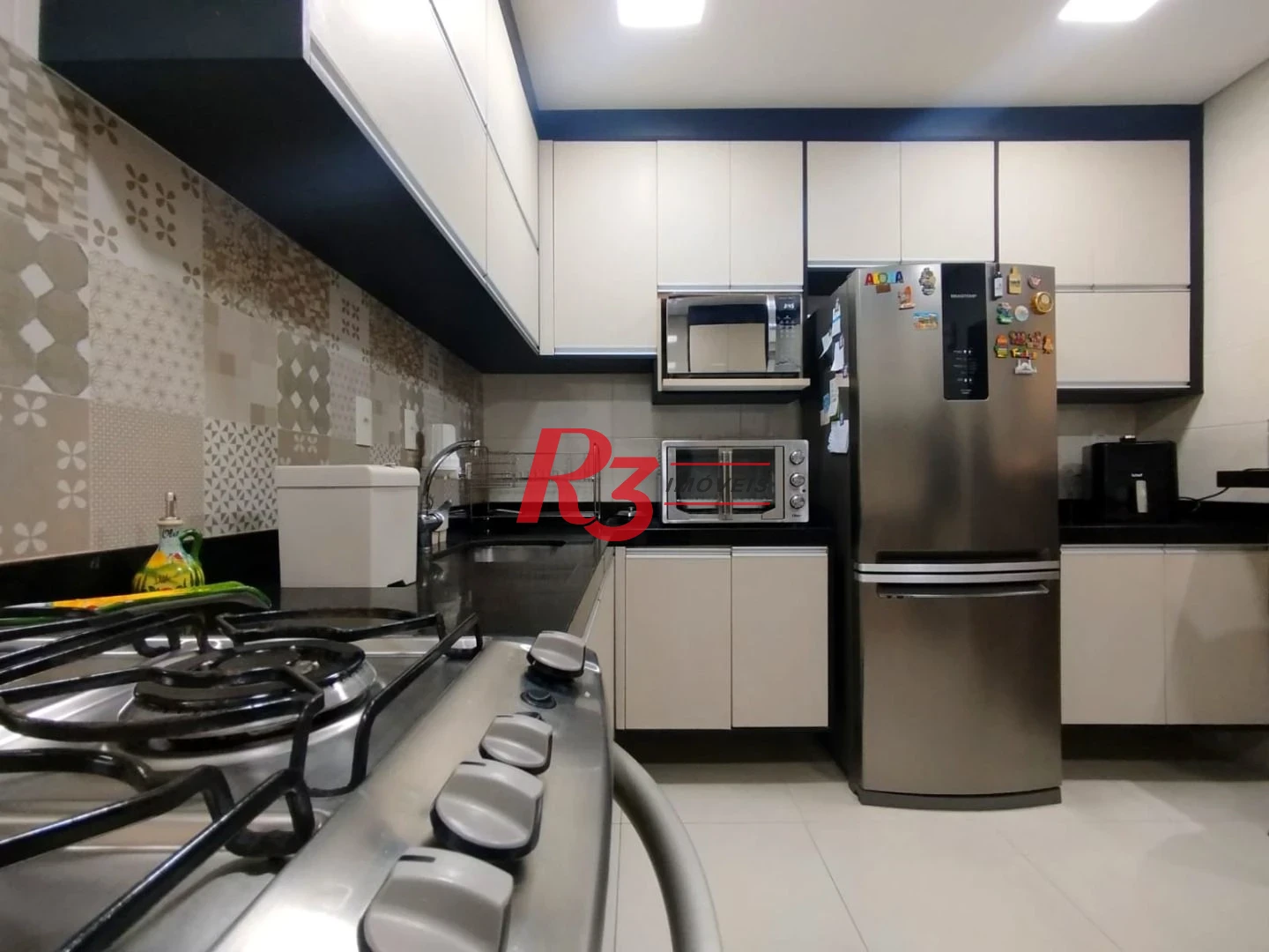 Apartamento com 2 dormitórios à venda, 83 m² por R$ 650.000,00 - Aparecida - Santos/SP