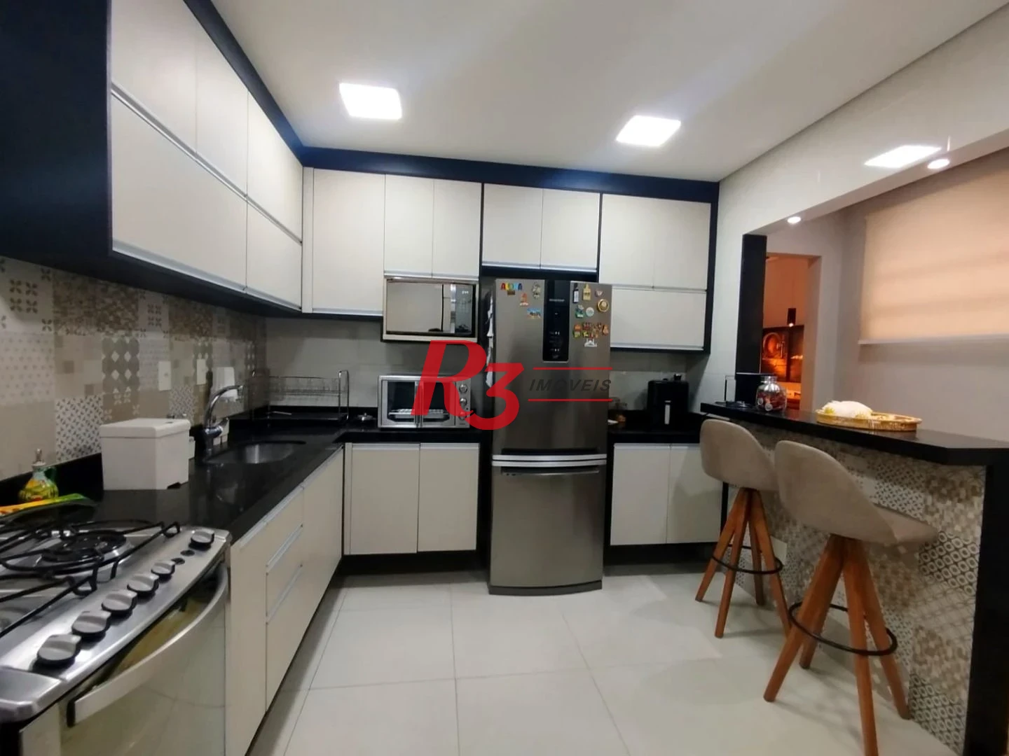 Apartamento com 2 dormitórios à venda, 83 m² por R$ 650.000,00 - Aparecida - Santos/SP