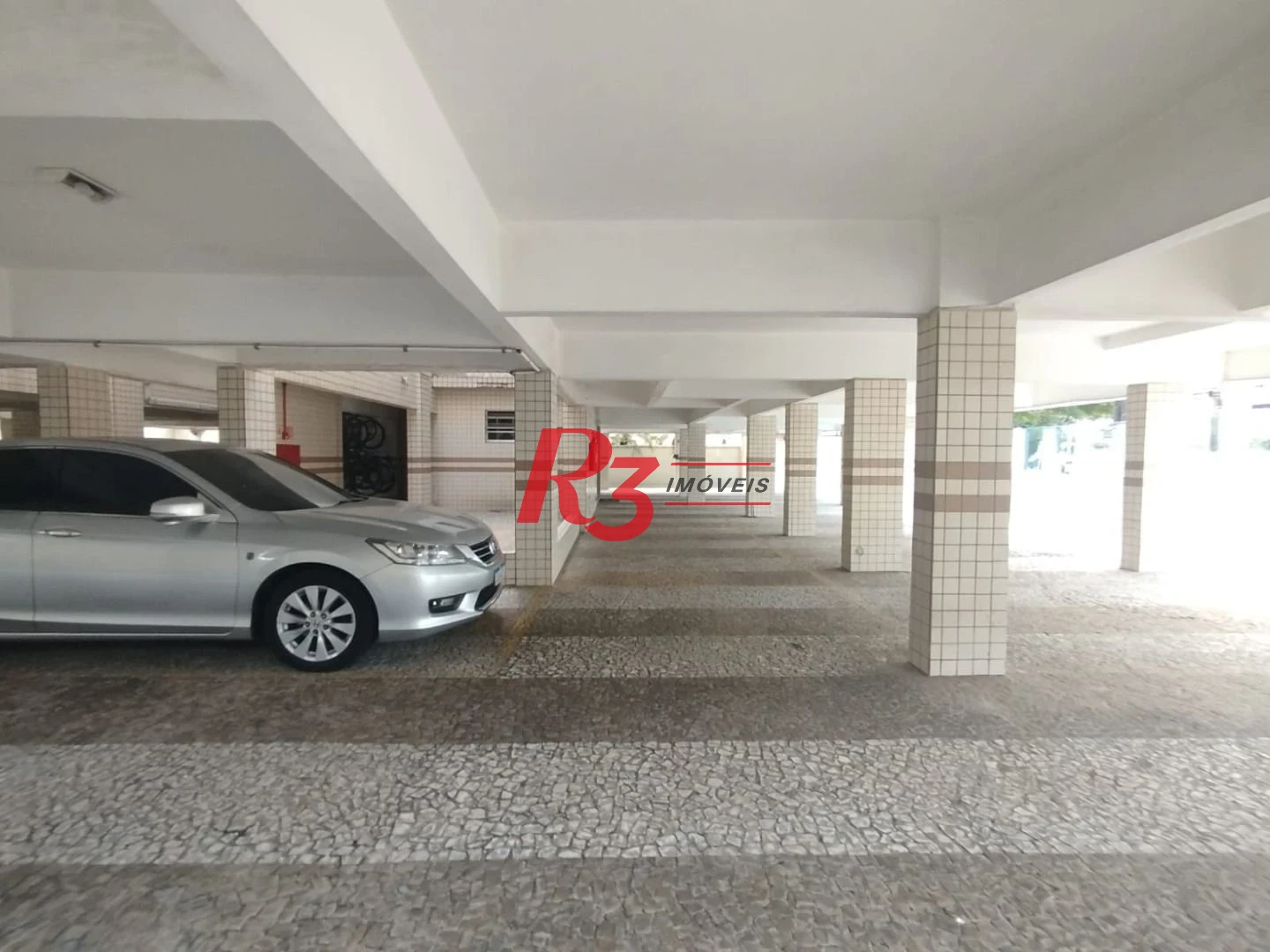 Apartamento com 2 dormitórios à venda, 83 m² por R$ 650.000,00 - Aparecida - Santos/SP