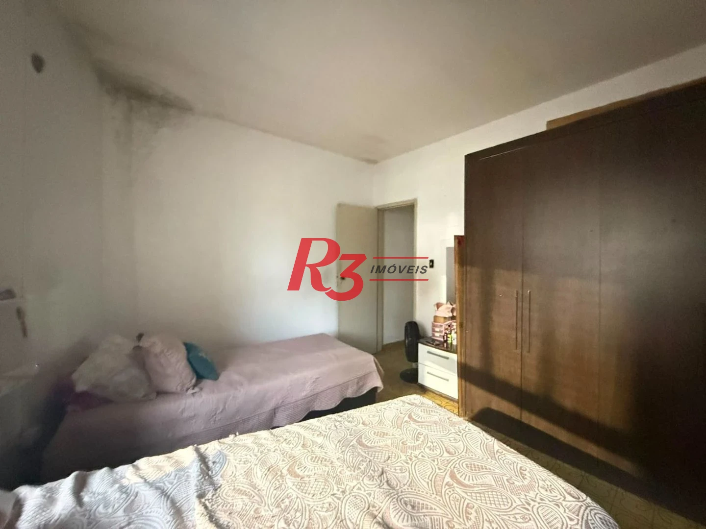 Prédio à venda, 326 m² por R$ 1.300.000,00 - Paquetá - Santos/SP