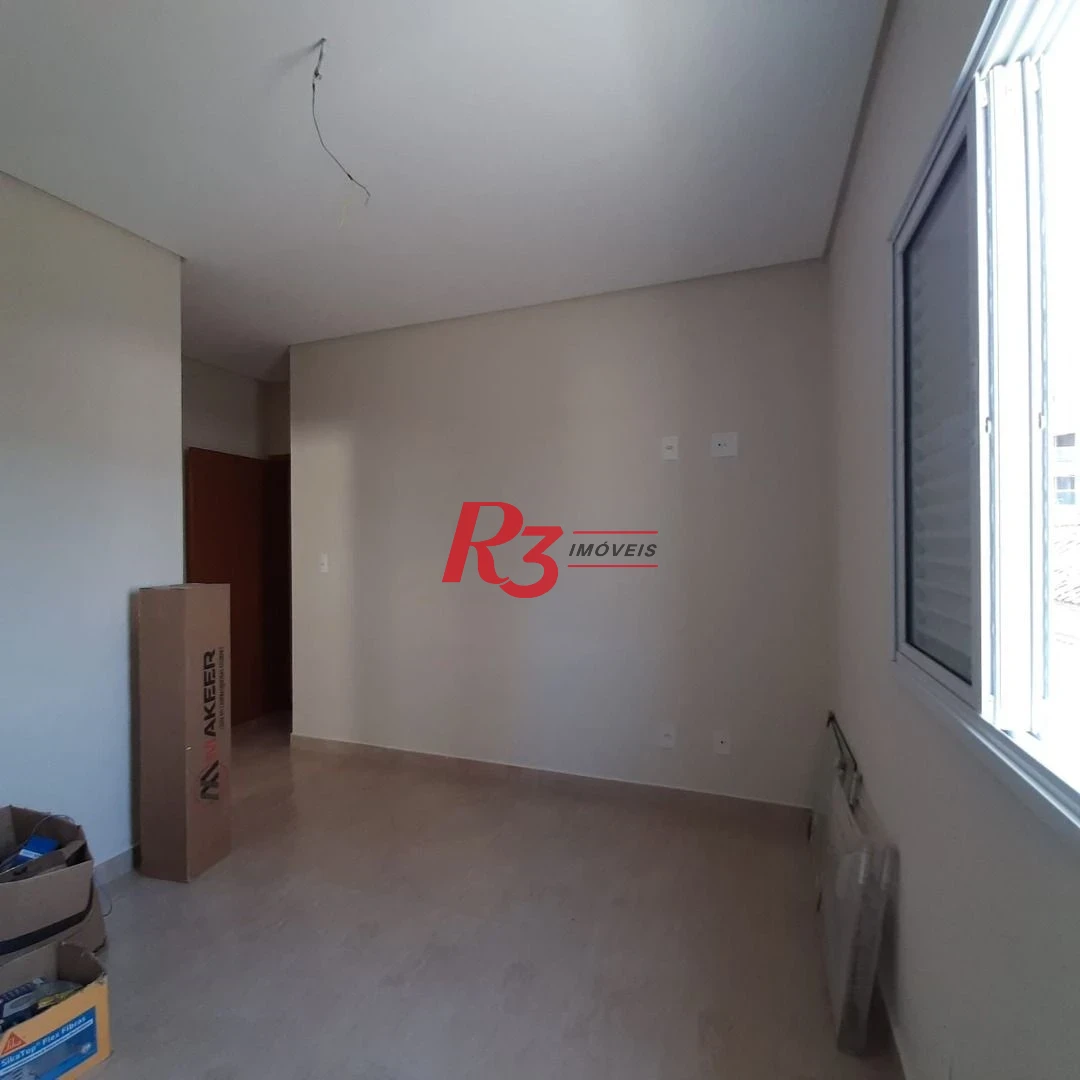 Casa com 2 dormitórios à venda, 108 m² por R$ 790.000,00 - Marapé - Santos/SP