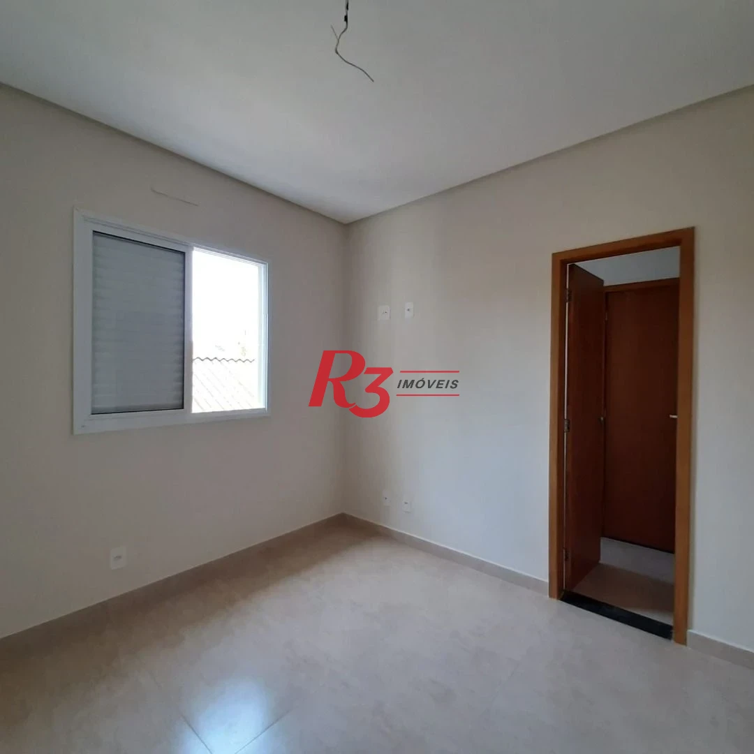 Casa com 2 dormitórios à venda, 108 m² por R$ 790.000,00 - Marapé - Santos/SP