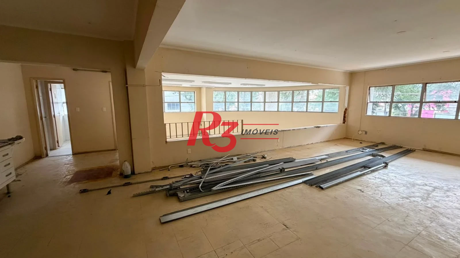 Loja, 180 m² - venda por R$ 1.550.000,00 ou aluguel por R$ 15.600,00/mês - Marapé - Santos/SP