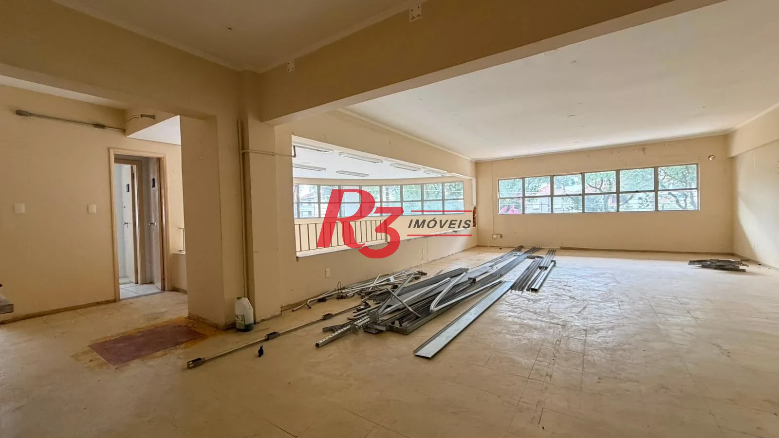 Loja, 180 m² - venda por R$ 1.550.000,00 ou aluguel por R$ 15.600,00/mês - Marapé - Santos/SP