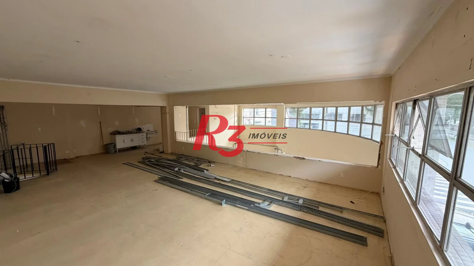 Loja, 180 m² - venda por R$ 1.550.000,00 ou aluguel por R$ 15.600,00/mês - Marapé - Santos/SP