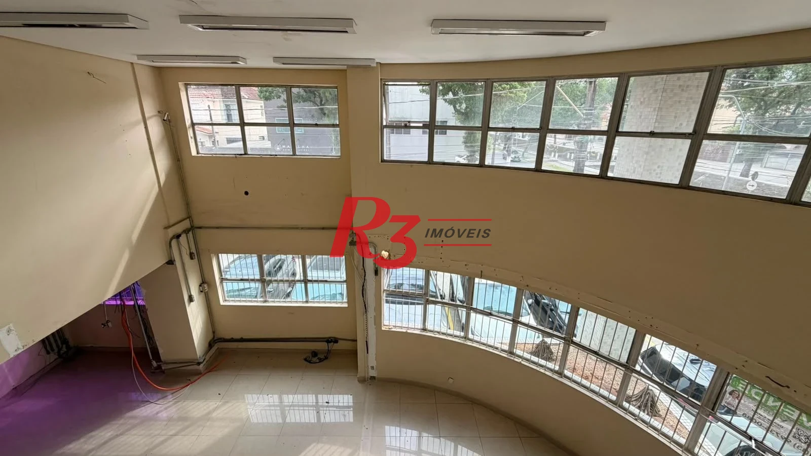 Loja, 180 m² - venda por R$ 1.550.000,00 ou aluguel por R$ 15.600,00/mês - Marapé - Santos/SP
