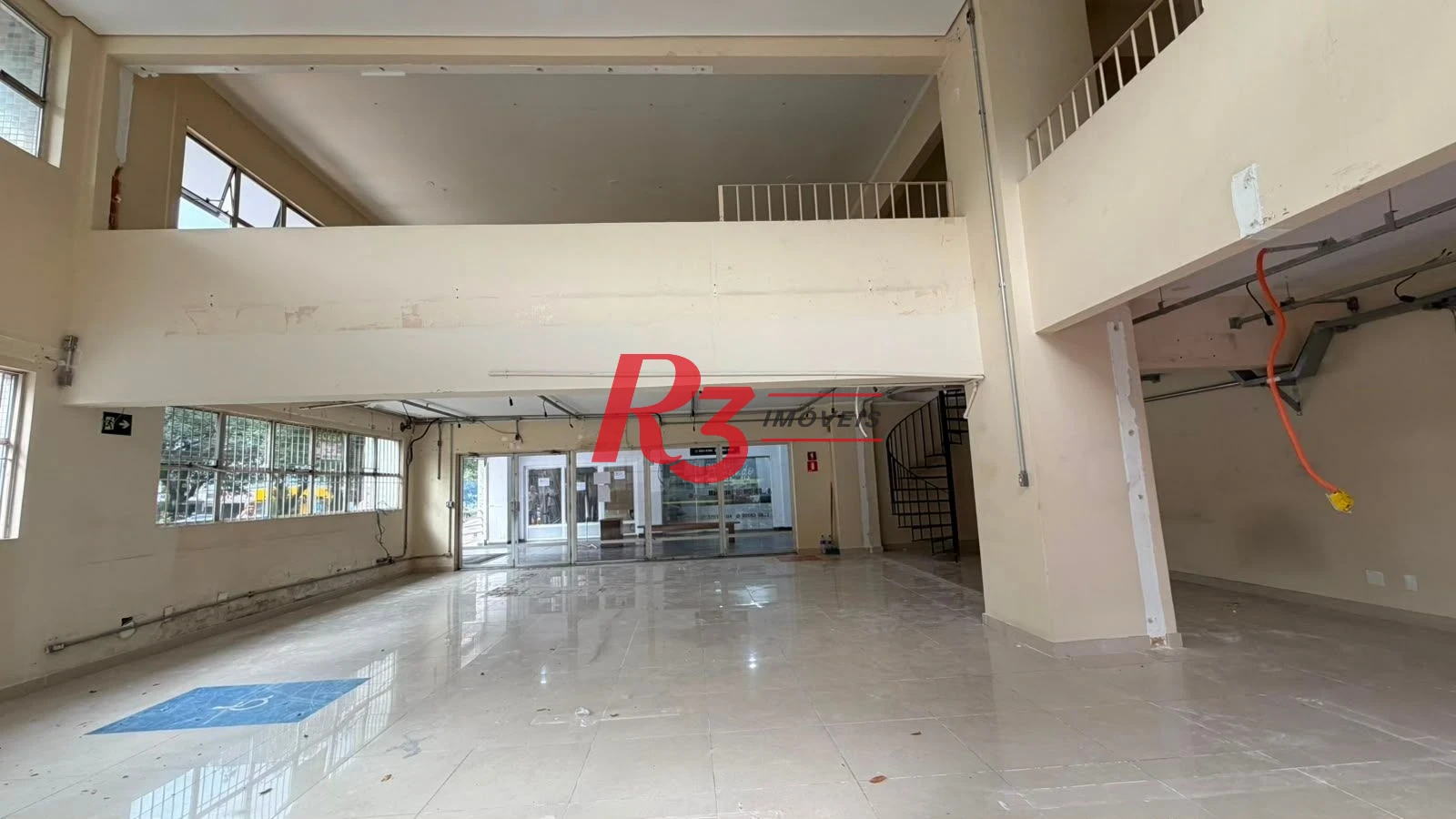 Loja, 180 m² - venda por R$ 1.550.000,00 ou aluguel por R$ 15.600,00/mês - Marapé - Santos/SP