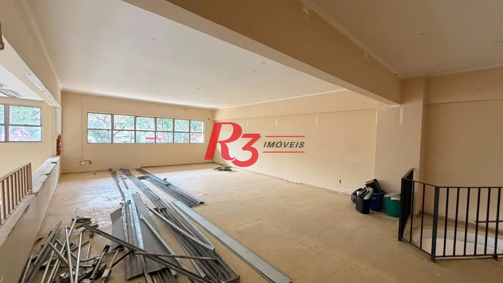 Loja, 180 m² - venda por R$ 1.550.000,00 ou aluguel por R$ 15.600,00/mês - Marapé - Santos/SP