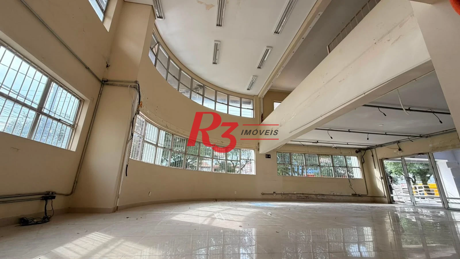 Loja, 180 m² - venda por R$ 1.550.000,00 ou aluguel por R$ 15.600,00/mês - Marapé - Santos/SP