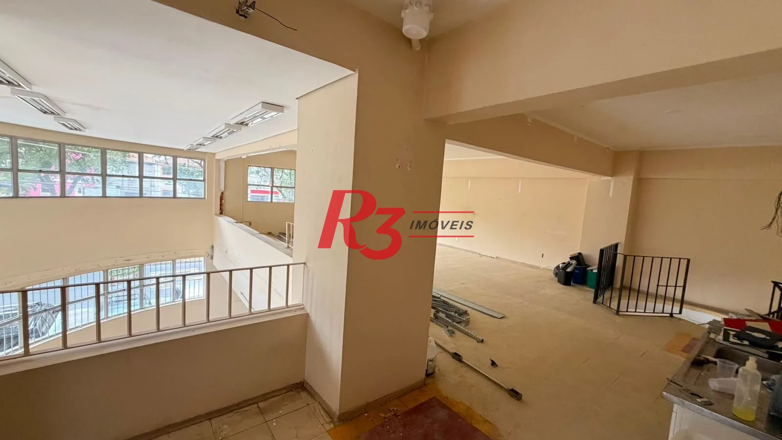 Loja, 180 m² - venda por R$ 1.550.000,00 ou aluguel por R$ 15.600,00/mês - Marapé - Santos/SP
