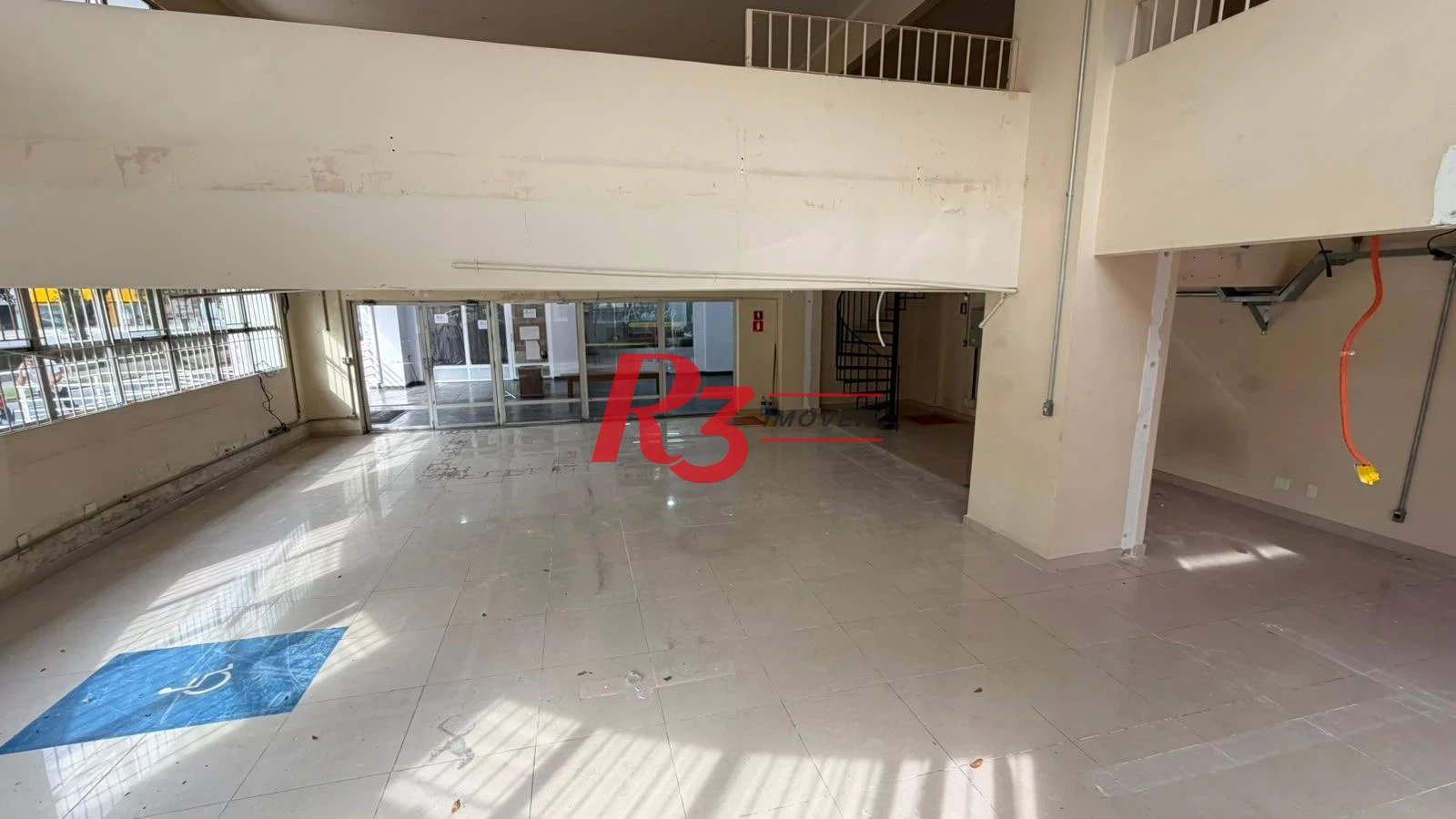 Loja, 180 m² - venda por R$ 1.550.000,00 ou aluguel por R$ 15.600,00/mês - Marapé - Santos/SP