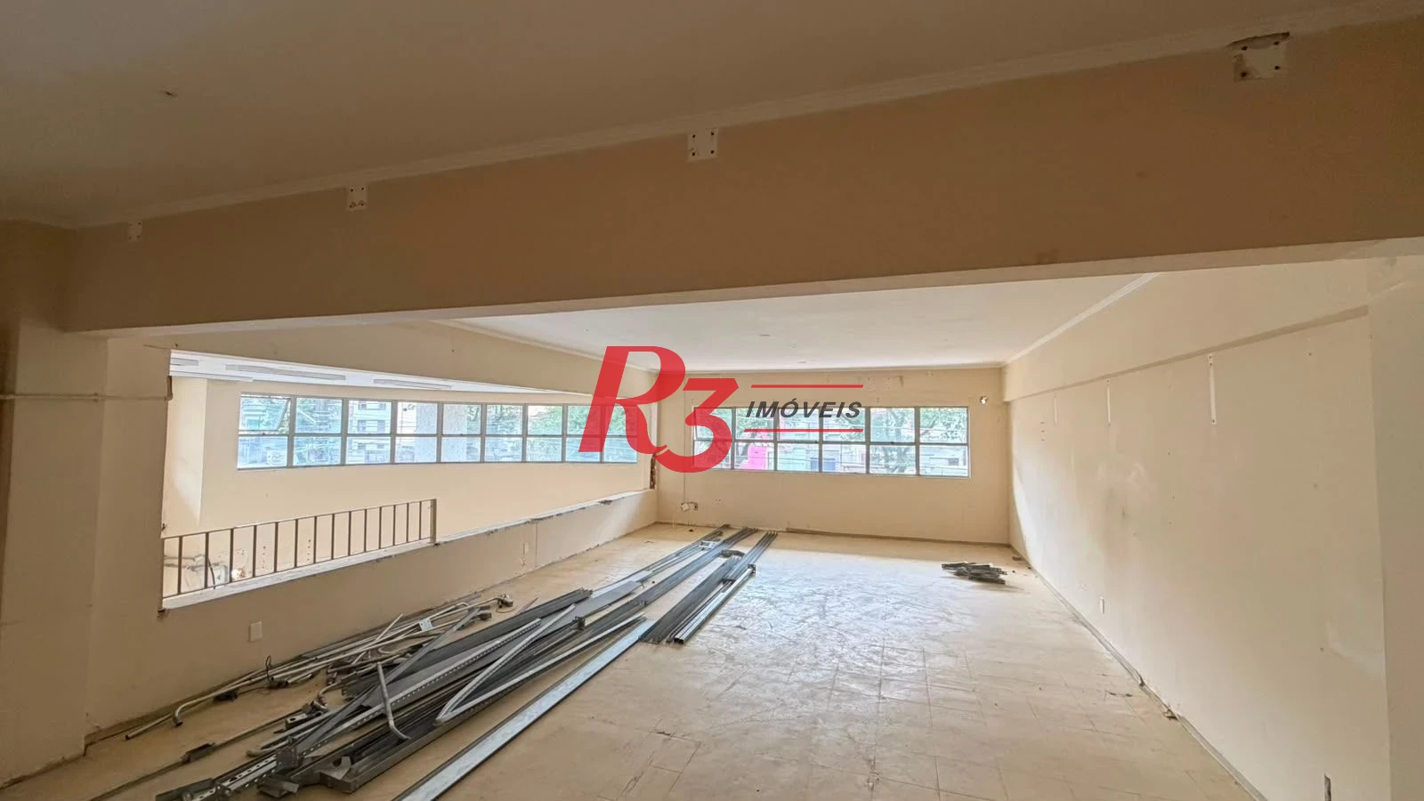 Loja, 180 m² - venda por R$ 1.550.000,00 ou aluguel por R$ 15.600,00/mês - Marapé - Santos/SP