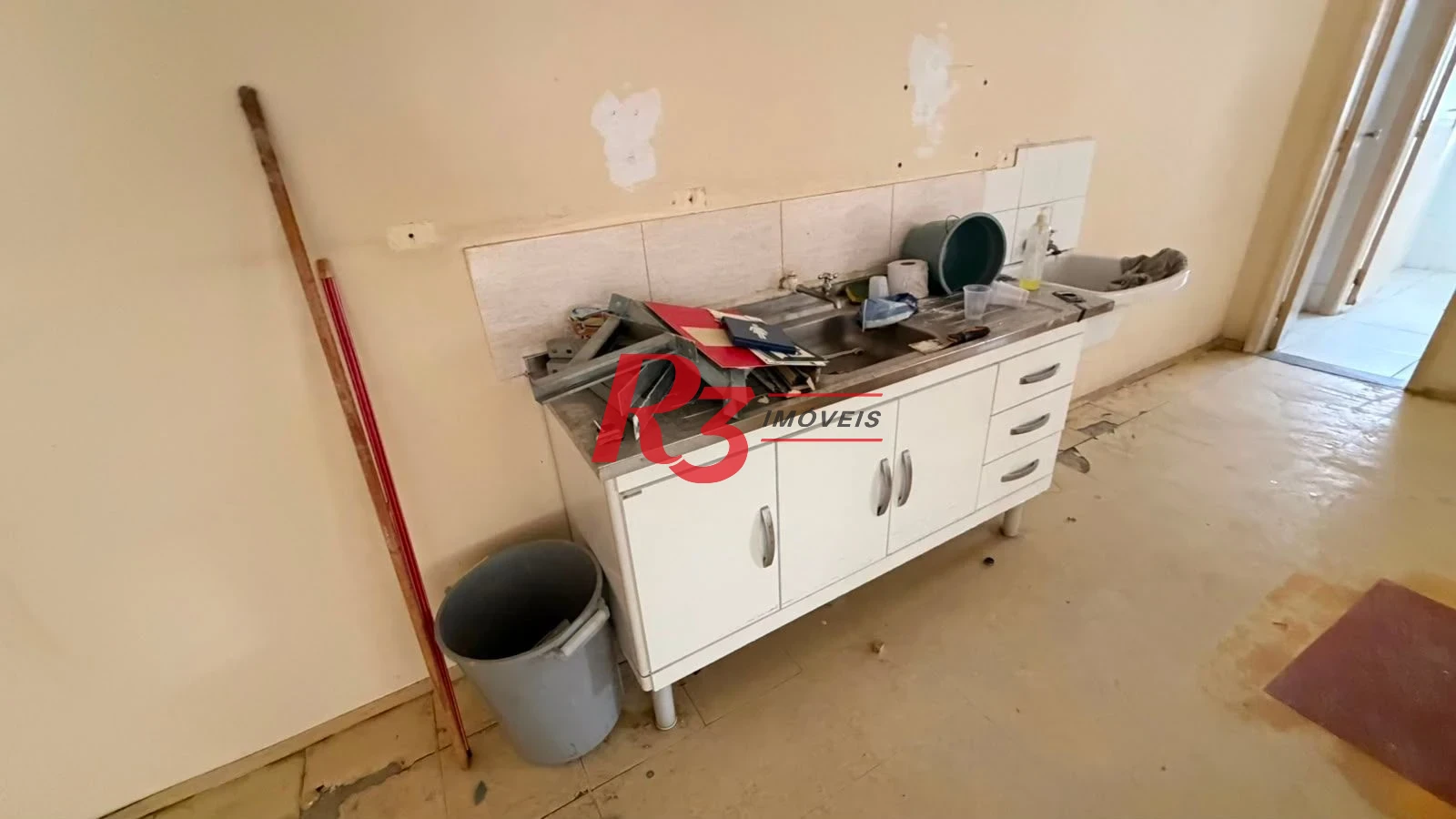 Loja, 180 m² - venda por R$ 1.550.000,00 ou aluguel por R$ 15.600,00/mês - Marapé - Santos/SP