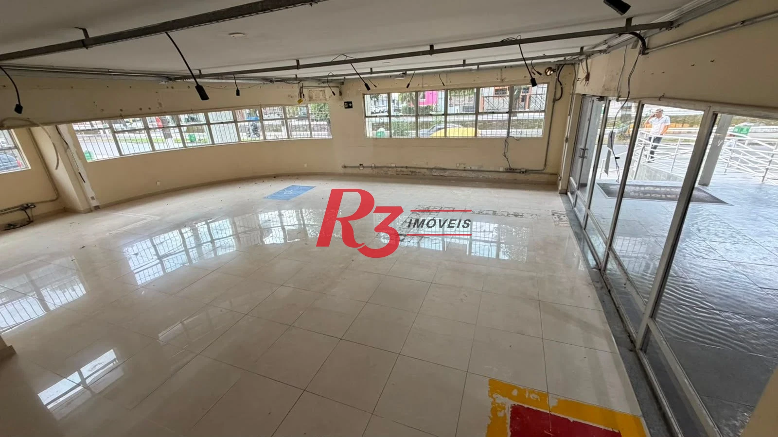 Loja, 180 m² - venda por R$ 1.550.000,00 ou aluguel por R$ 15.600,00/mês - Marapé - Santos/SP