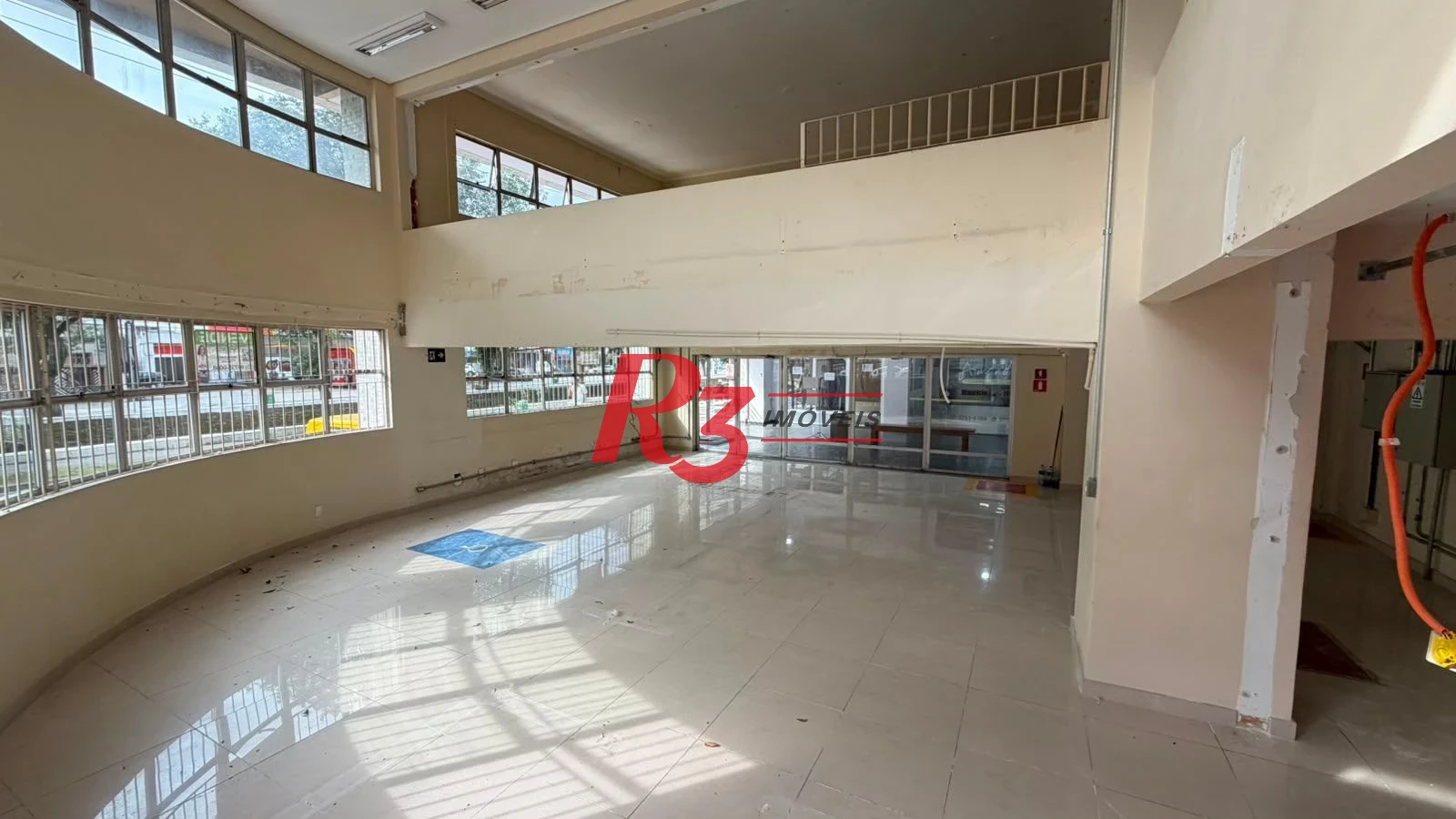 Loja, 180 m² - venda por R$ 1.550.000,00 ou aluguel por R$ 15.600,00/mês - Marapé - Santos/SP