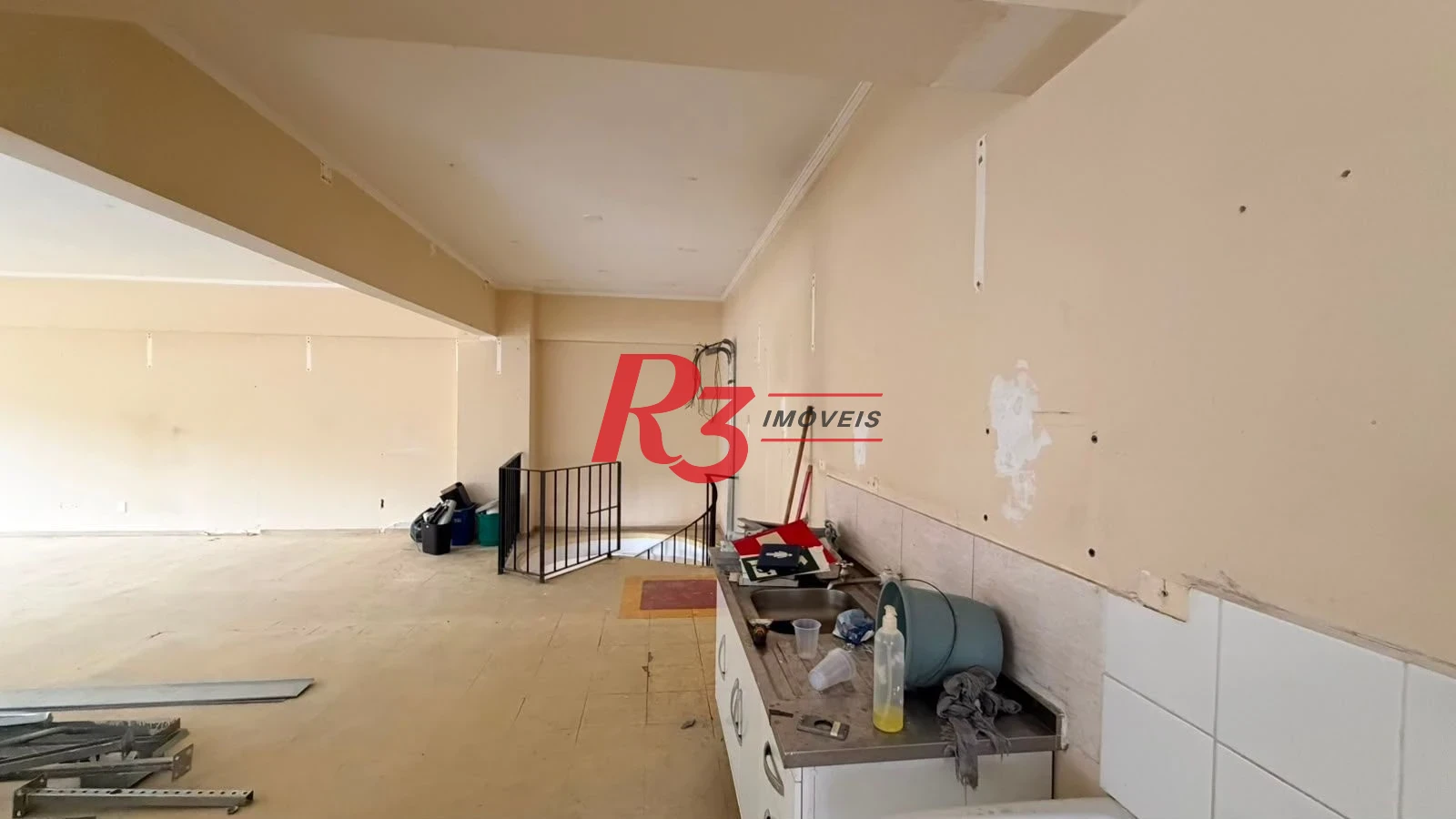 Loja, 180 m² - venda por R$ 1.550.000,00 ou aluguel por R$ 15.600,00/mês - Marapé - Santos/SP
