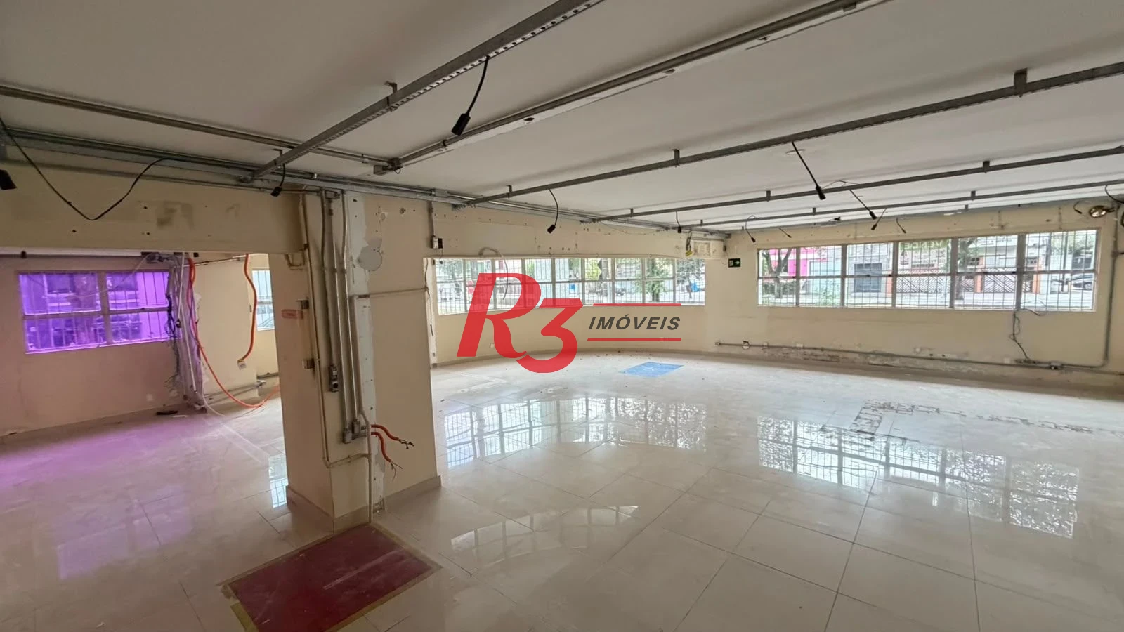 Loja, 180 m² - venda por R$ 1.550.000,00 ou aluguel por R$ 15.600,00/mês - Marapé - Santos/SP