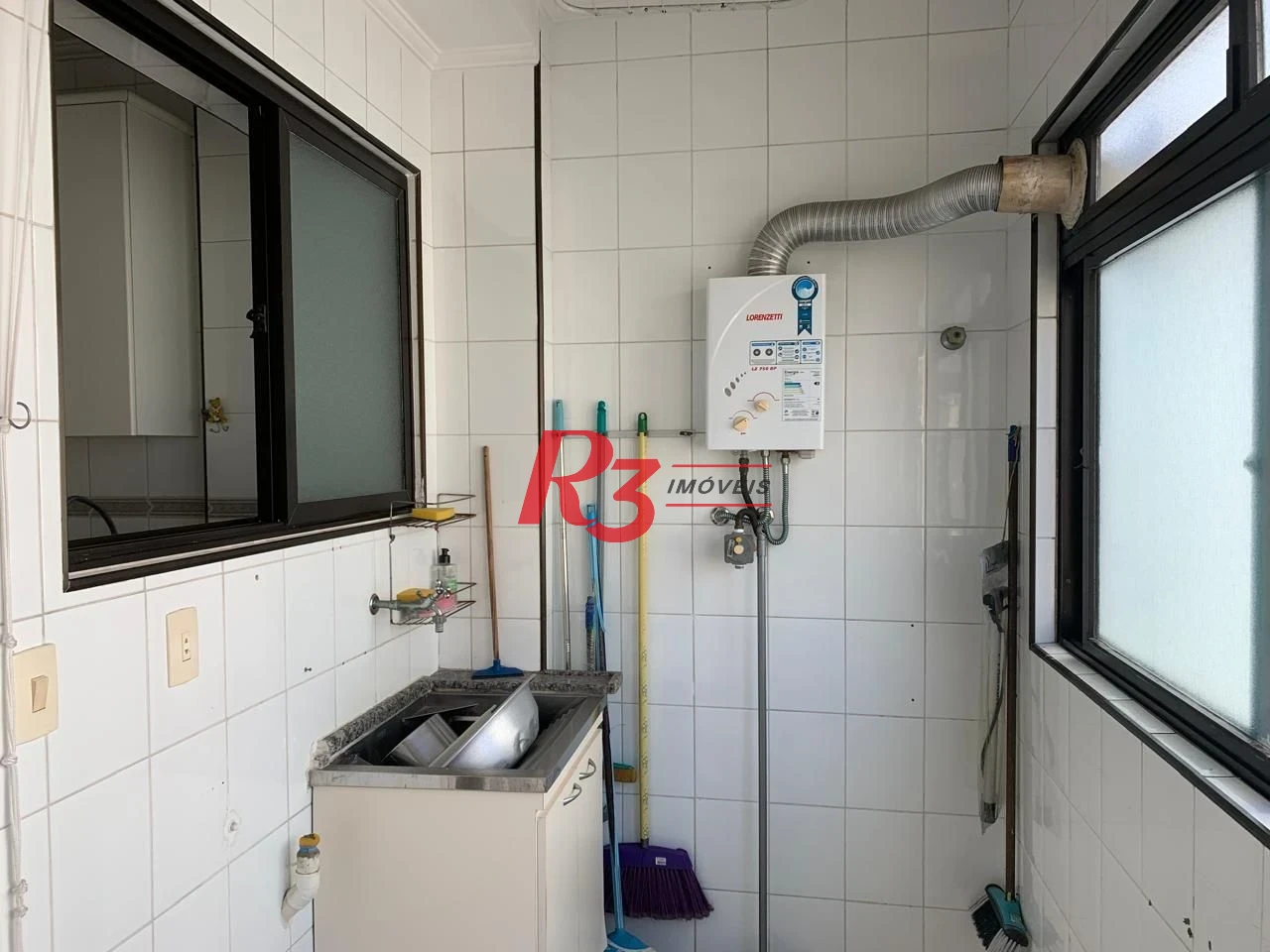 Apartamento com 2 dormitórios à venda, 87 m² por R$ 800.000,00 - Boqueirão - Santos/SP