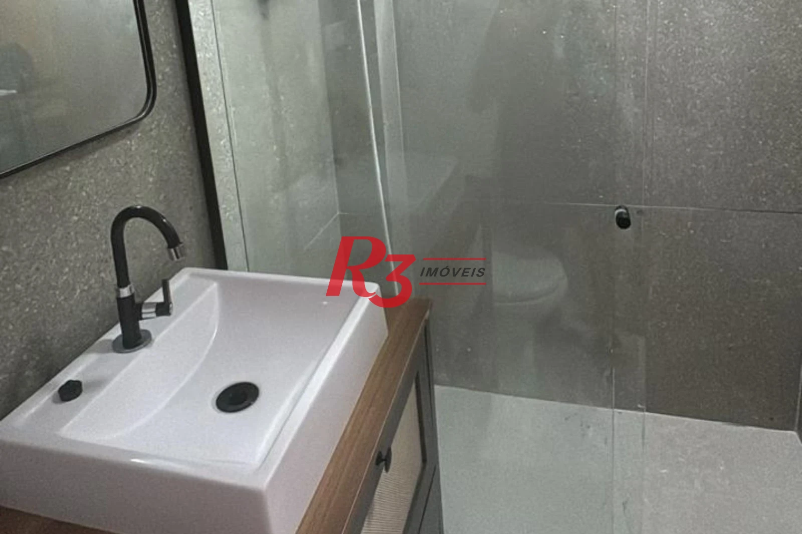 Apartamento com 1 dormitório à venda, 31 m² por R$ 430.000,00 - Gonzaga - Santos/SP