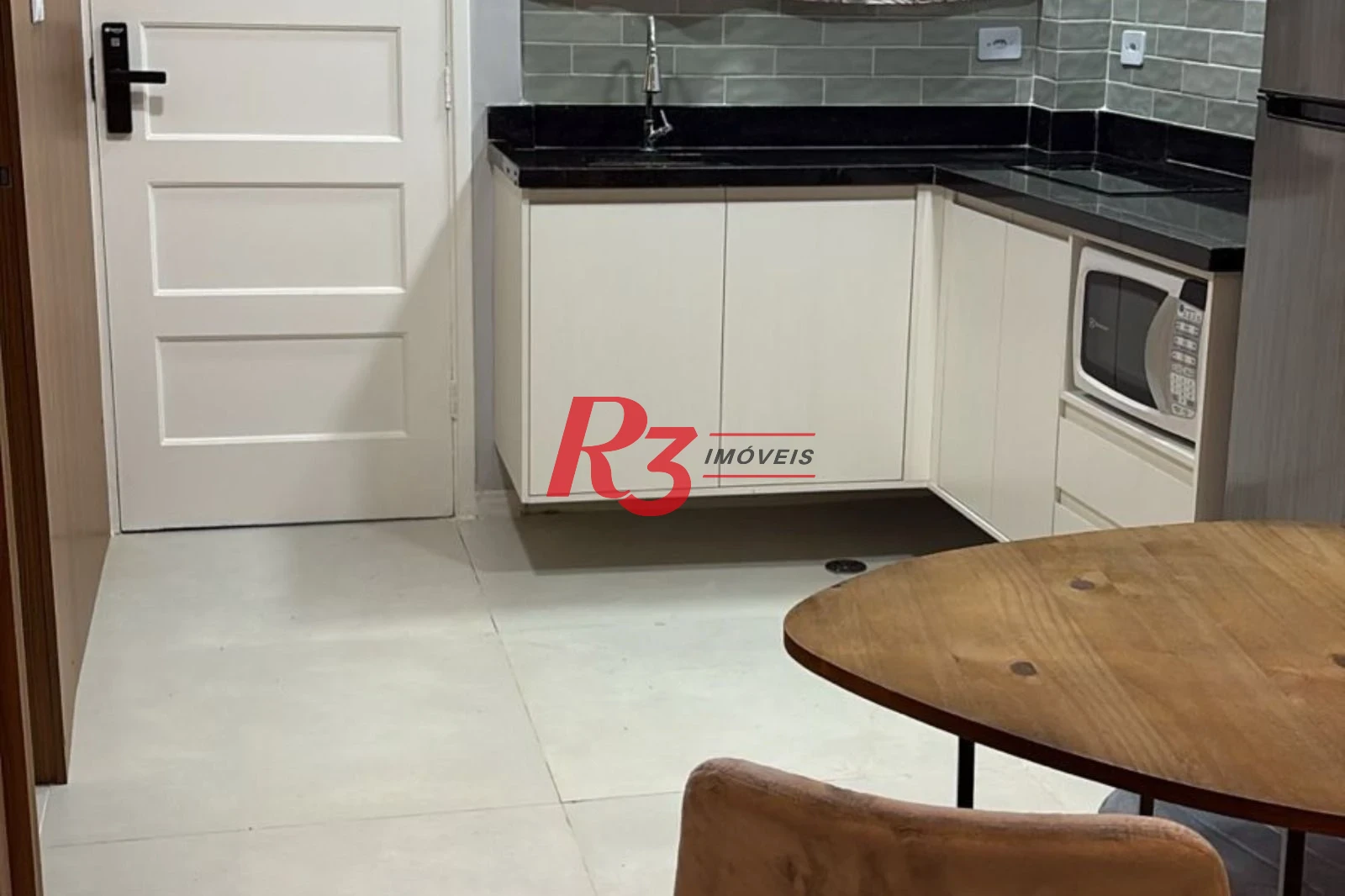 Apartamento com 1 dormitório à venda, 31 m² por R$ 430.000,00 - Gonzaga - Santos/SP