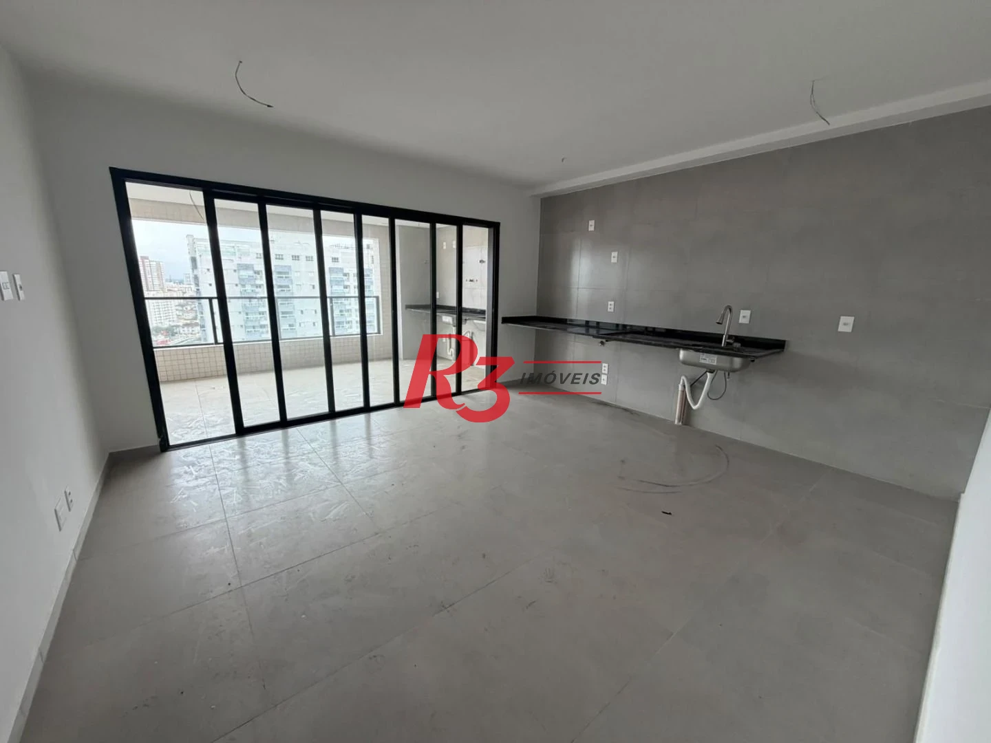 Apartamento com 2 dormitórios à venda, 70 m² por R$ 980.000,00 - José Menino - Santos/SP