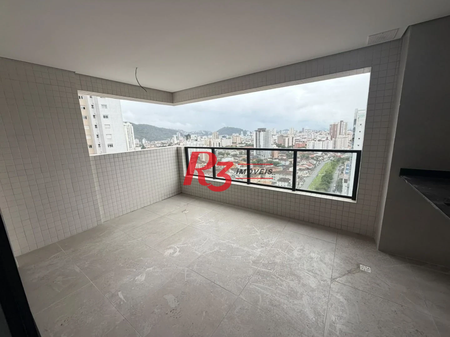 Apartamento com 2 dormitórios à venda, 70 m² por R$ 980.000,00 - José Menino - Santos/SP