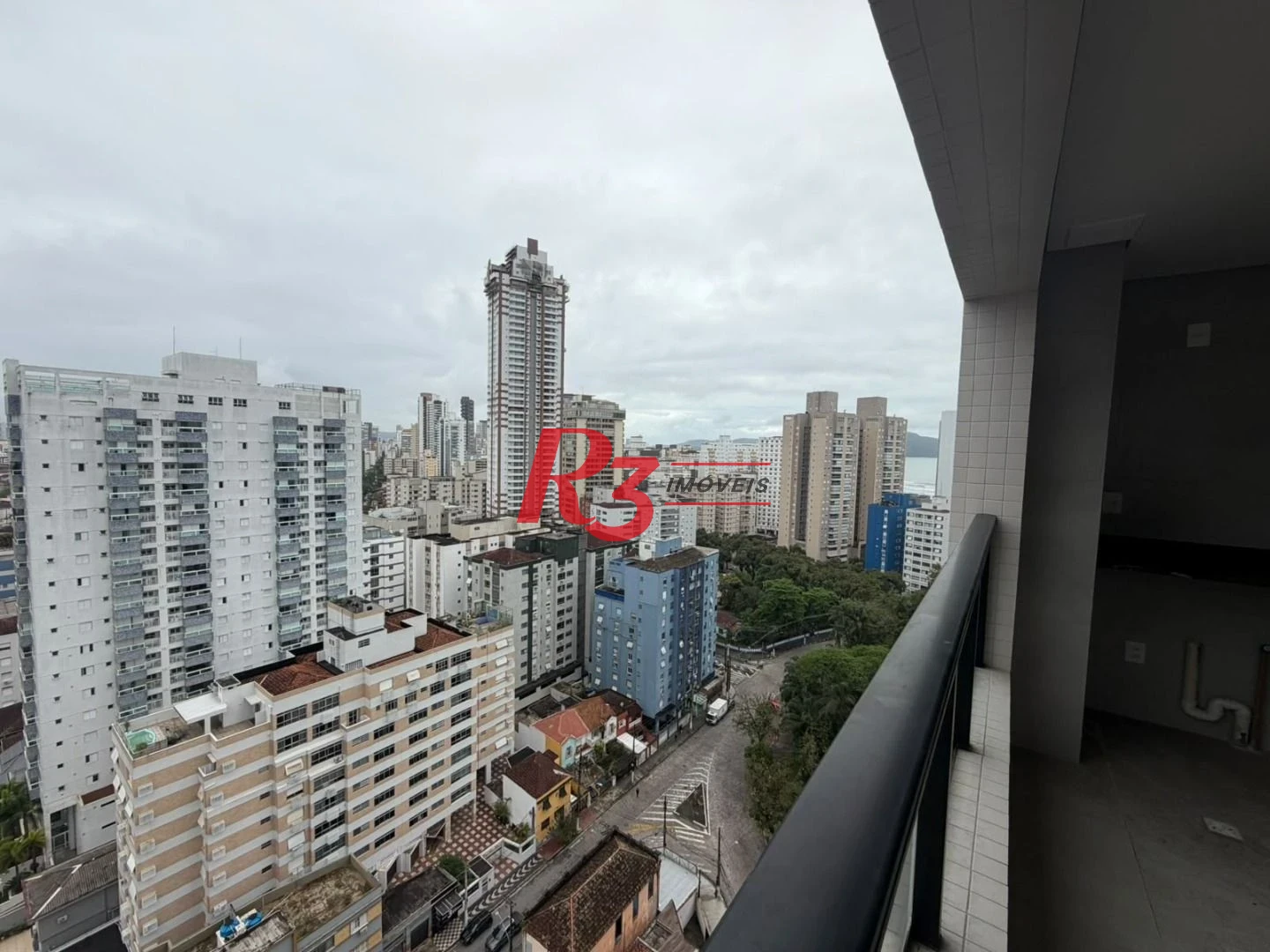 Apartamento com 2 dormitórios à venda, 70 m² por R$ 980.000,00 - José Menino - Santos/SP