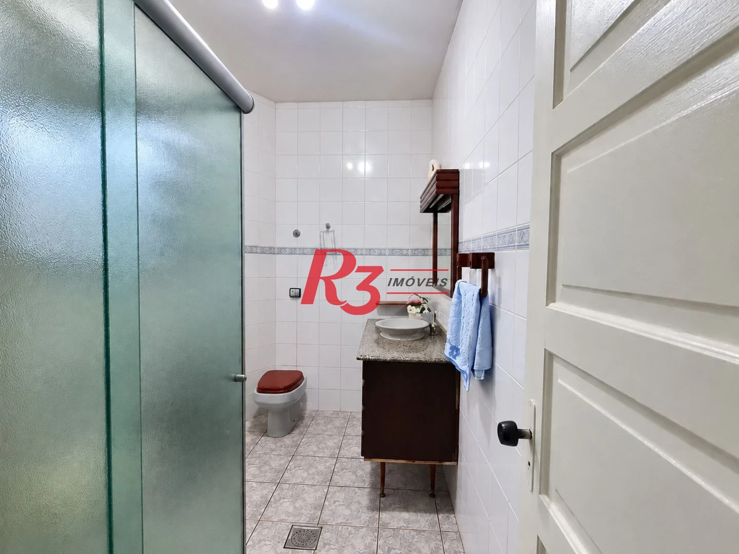 Prédio à venda, 238 m² por R$ 1.500.000,00 - Vila Mathias - Santos/SP