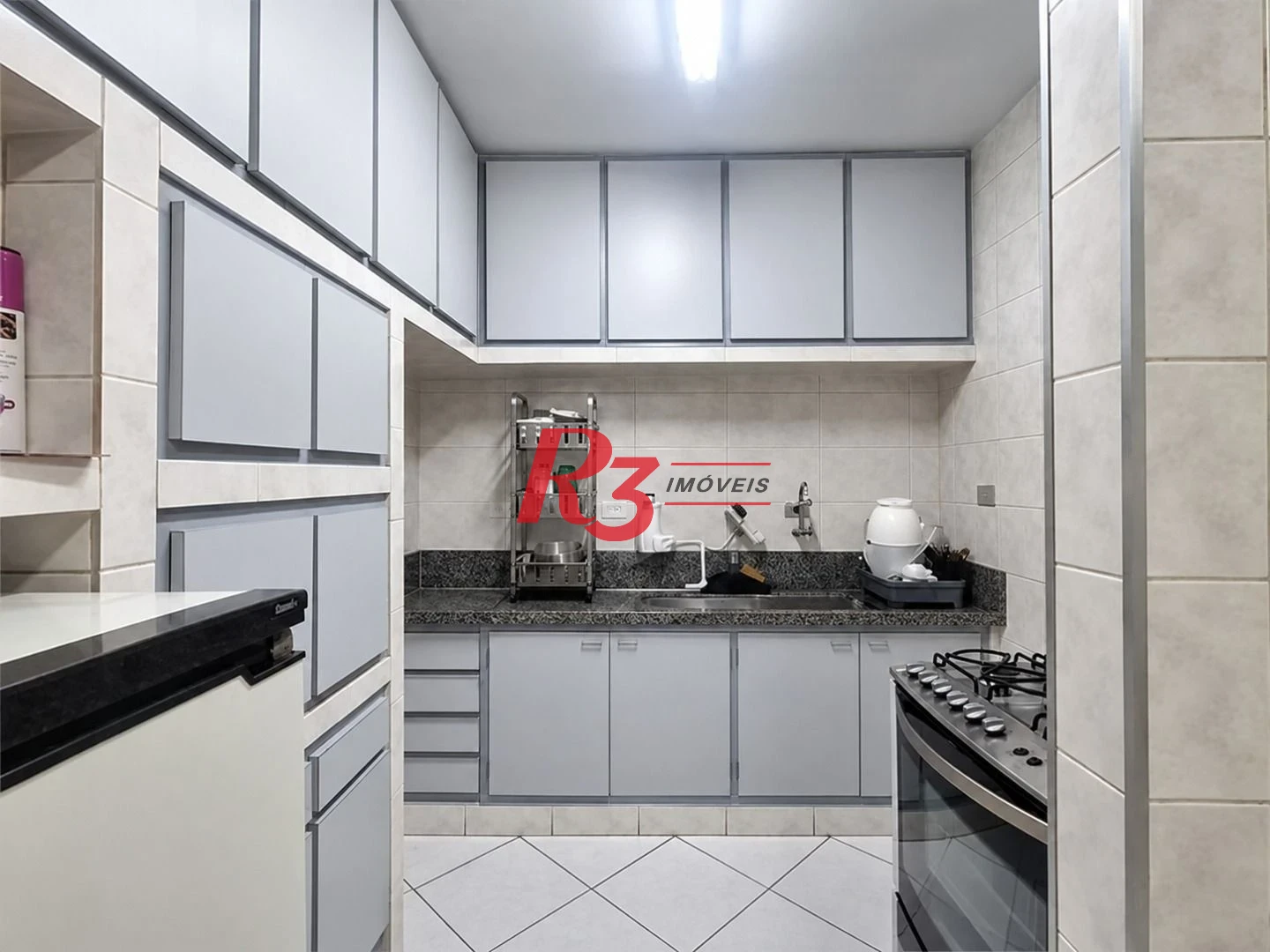 Prédio à venda, 238 m² por R$ 1.500.000,00 - Vila Mathias - Santos/SP