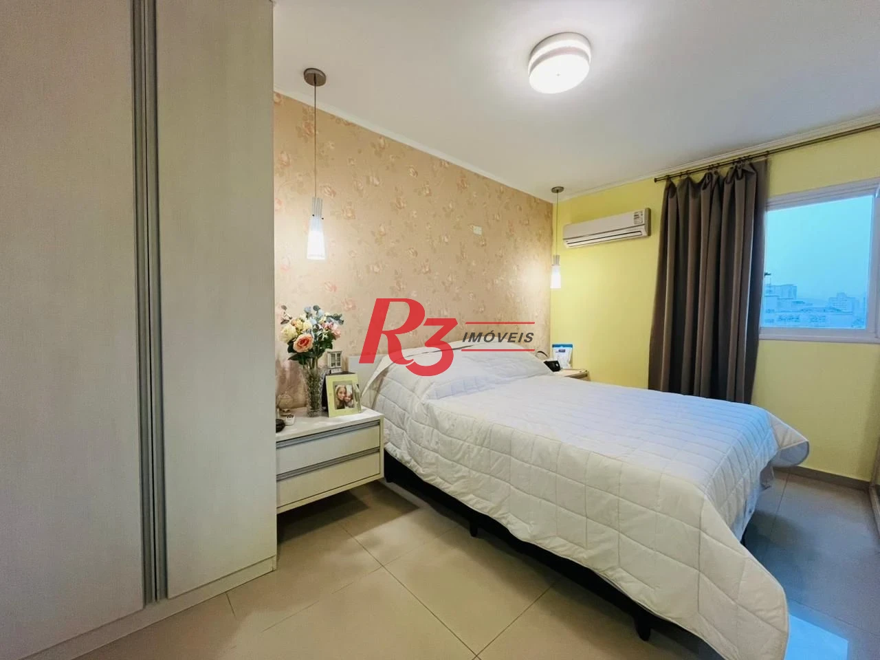Apartamento Triplex com 2 dormitórios à venda, 121 m² por R$ 780.000,00 - Embaré - Santos/SP