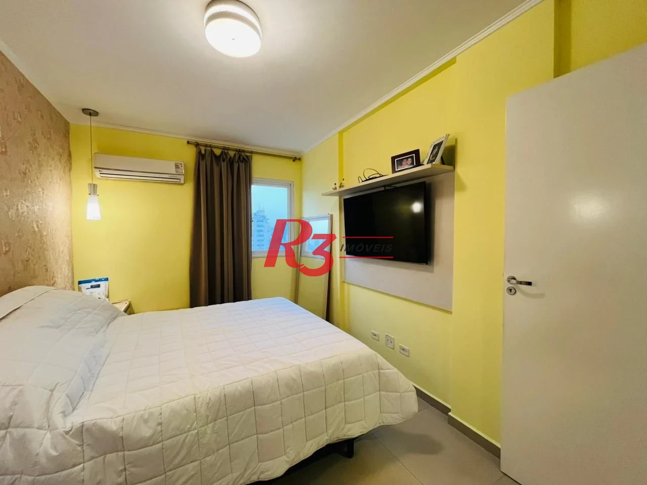 Apartamento Triplex com 2 dormitórios à venda, 121 m² por R$ 780.000,00 - Embaré - Santos/SP
