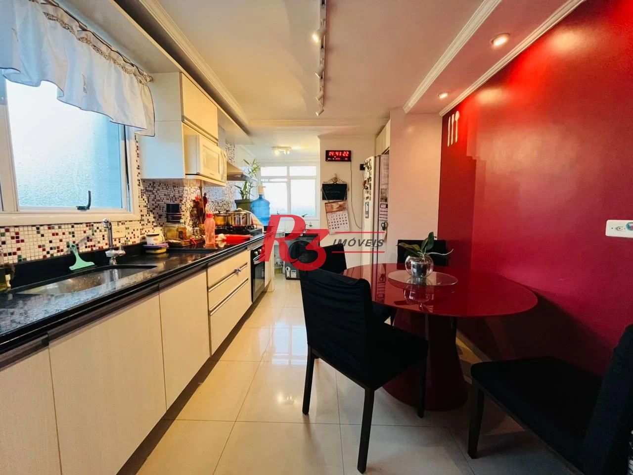 Apartamento Triplex com 2 dormitórios à venda, 121 m² por R$ 780.000,00 - Embaré - Santos/SP