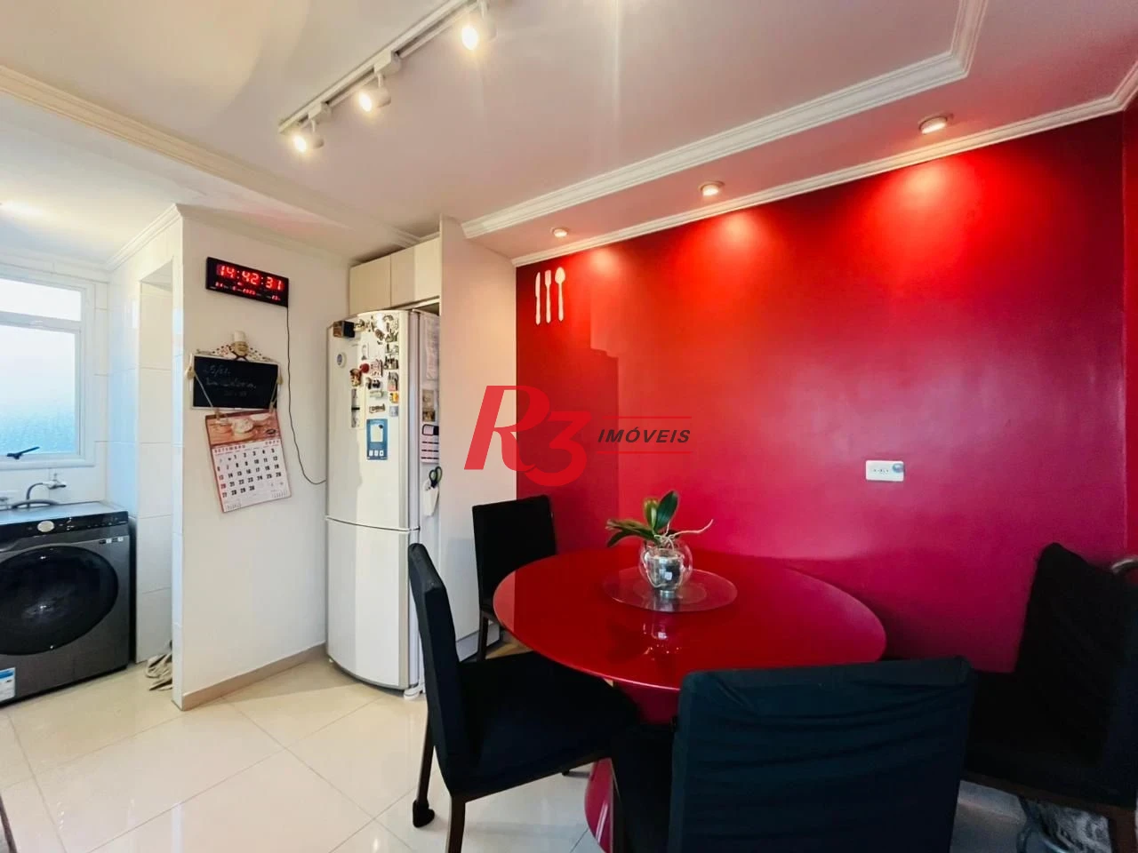 Apartamento Triplex com 2 dormitórios à venda, 121 m² por R$ 780.000,00 - Embaré - Santos/SP