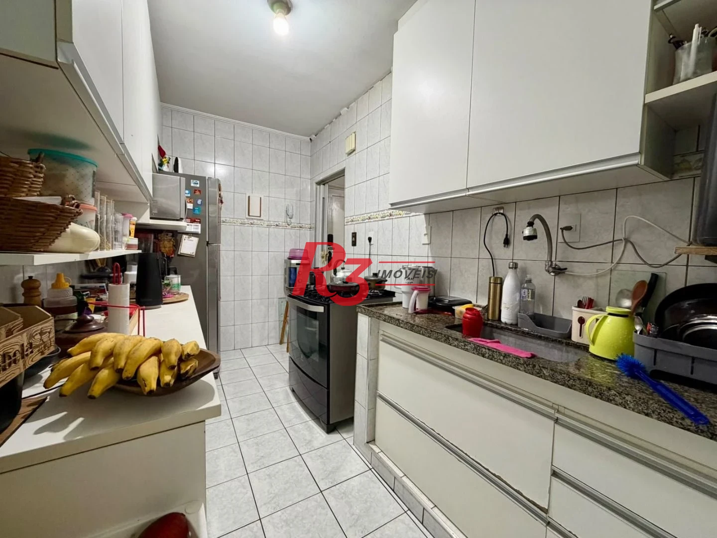 Apartamento com 2 dormitórios à venda, 65 m² por R$ 329.000,00 - Vila Mathias - Santos/SP