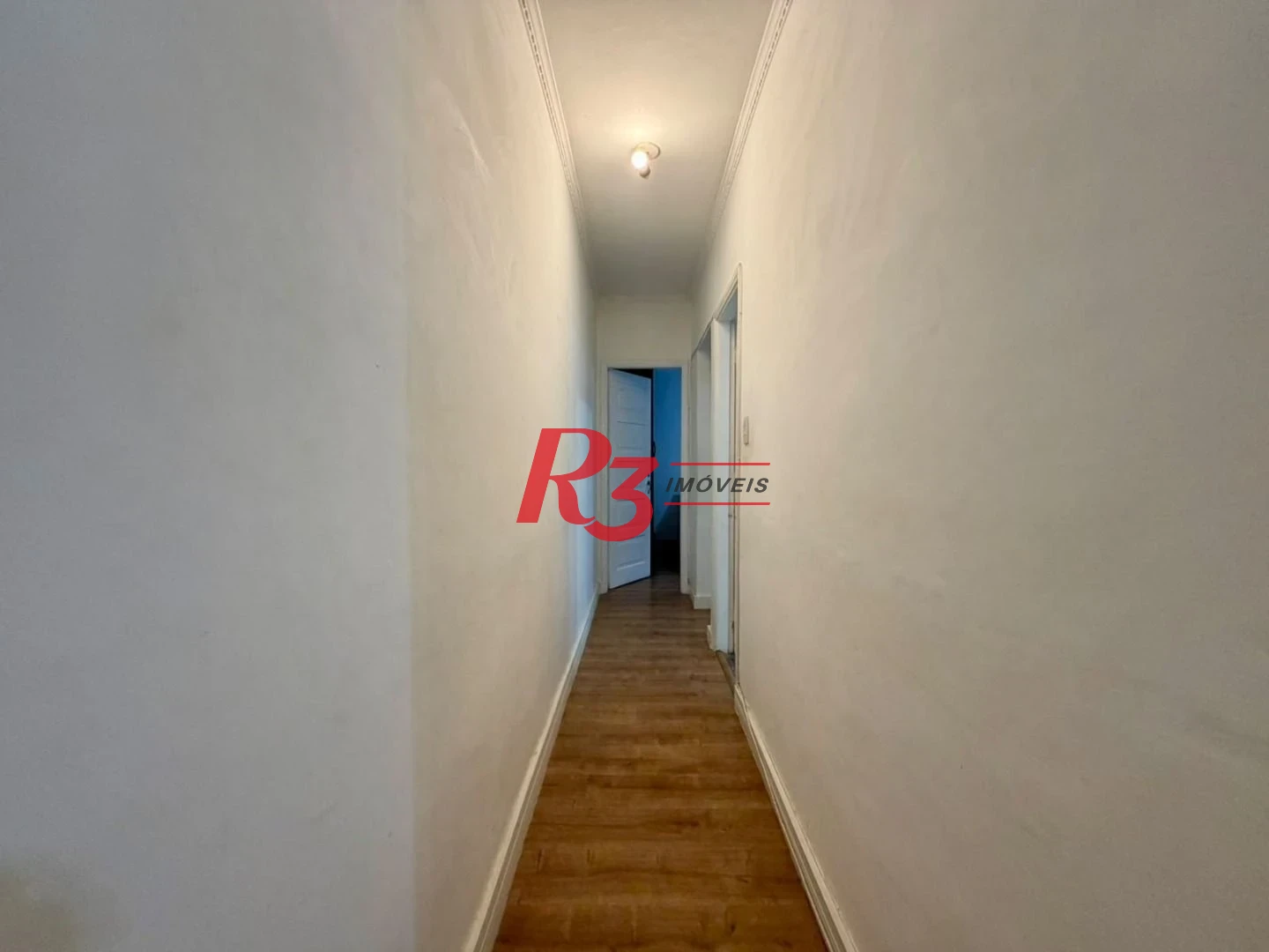 Apartamento com 2 dormitórios à venda, 65 m² por R$ 329.000,00 - Vila Mathias - Santos/SP