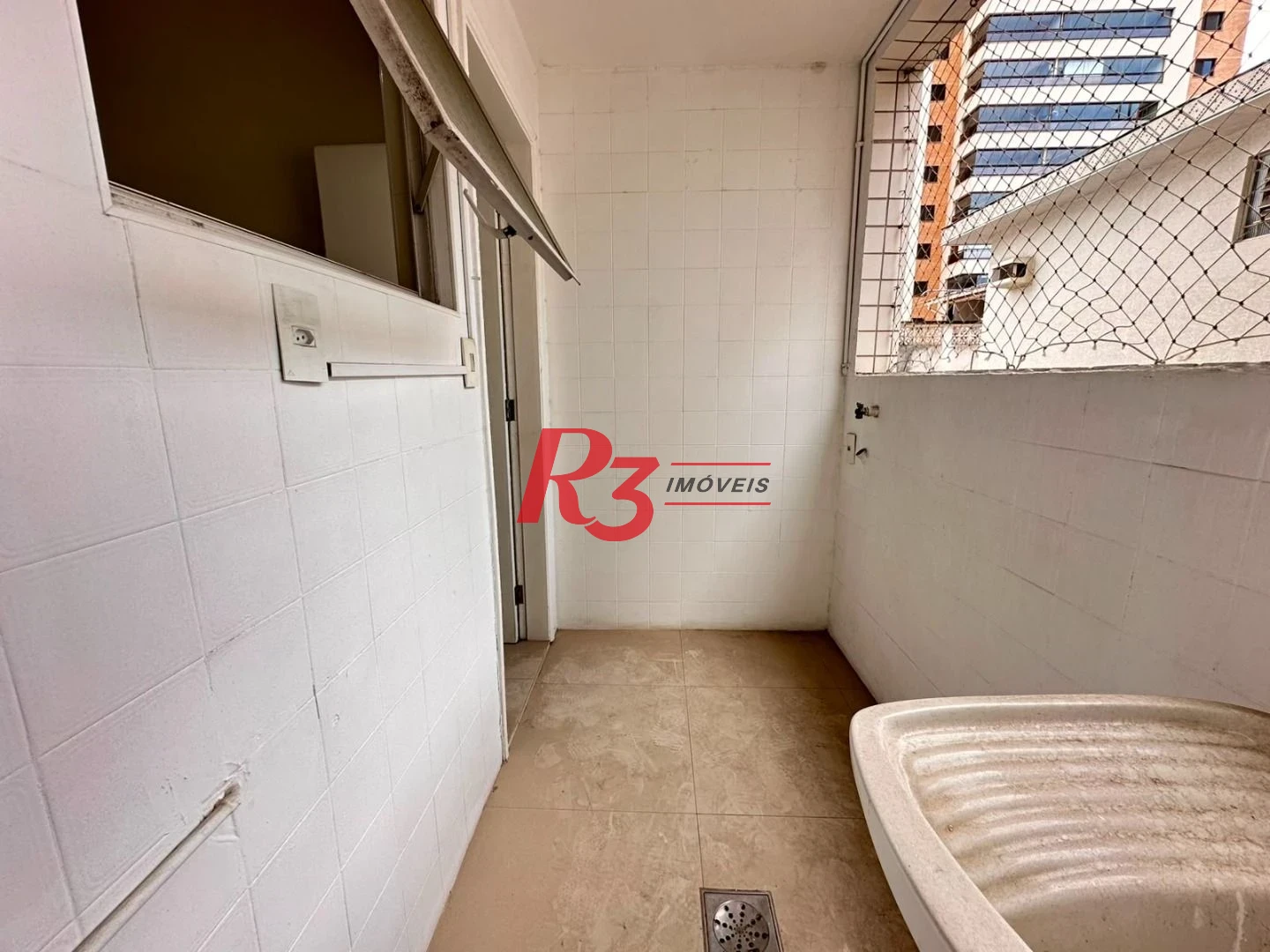Apartamento com 2 dormitórios à venda, 73 m² por R$ 545.000,00 - Ponta da Praia - Santos/SP